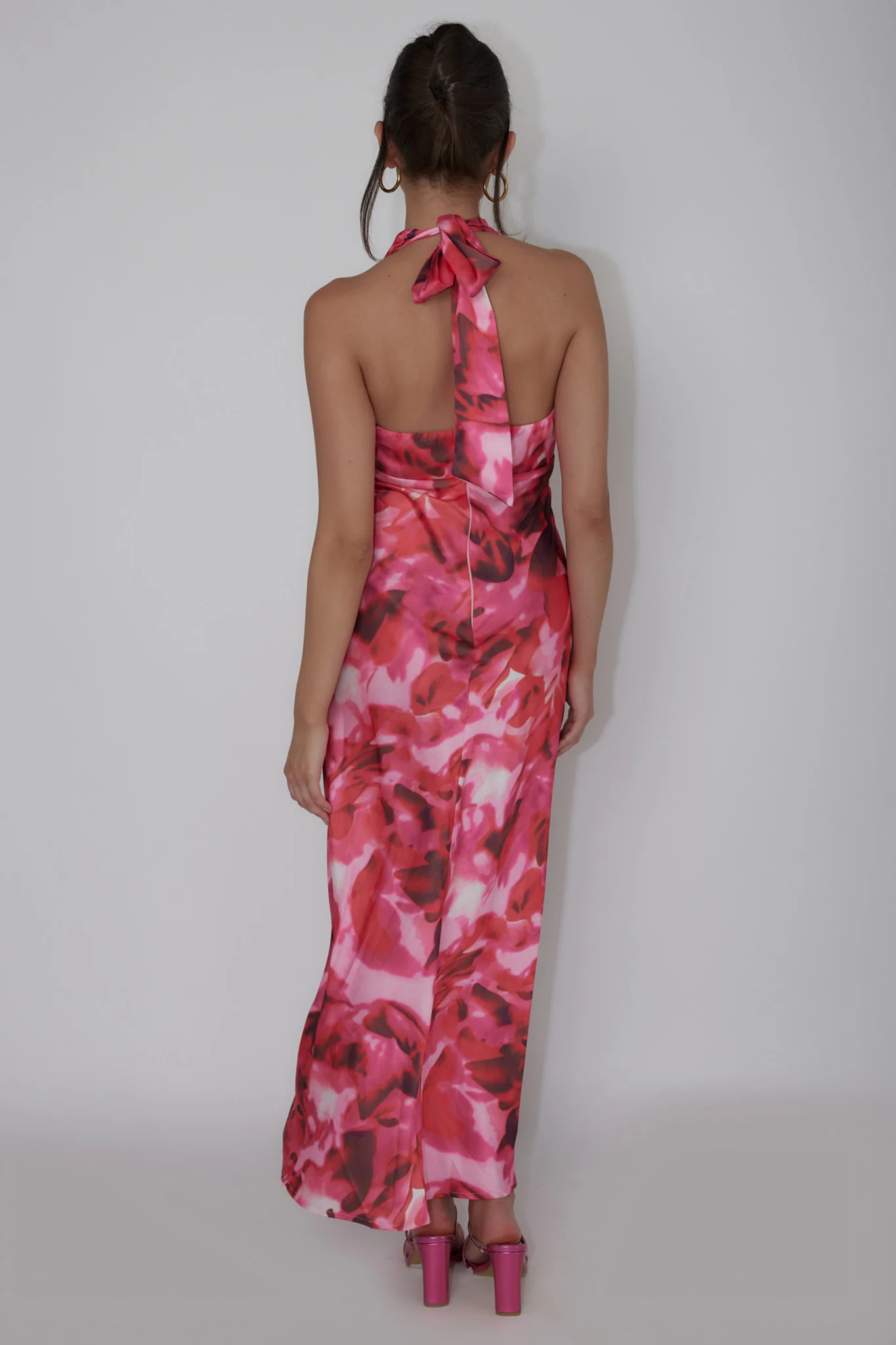 Modern Muses Halterneck Maxi Dress Floral Pink - Seraphlike