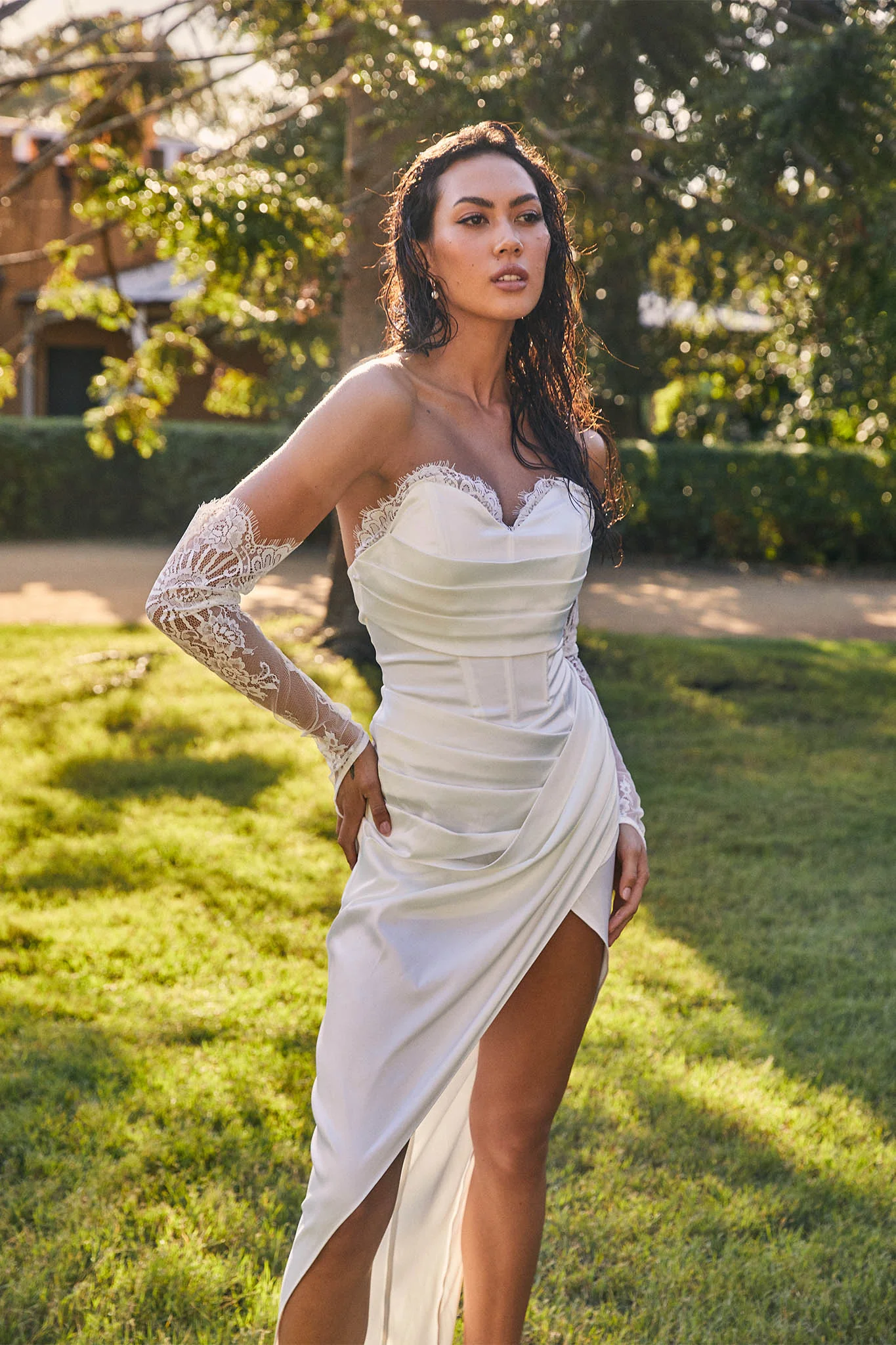 Shanice Lace Trim Sweetheart Midi Dress White - Seraphlike