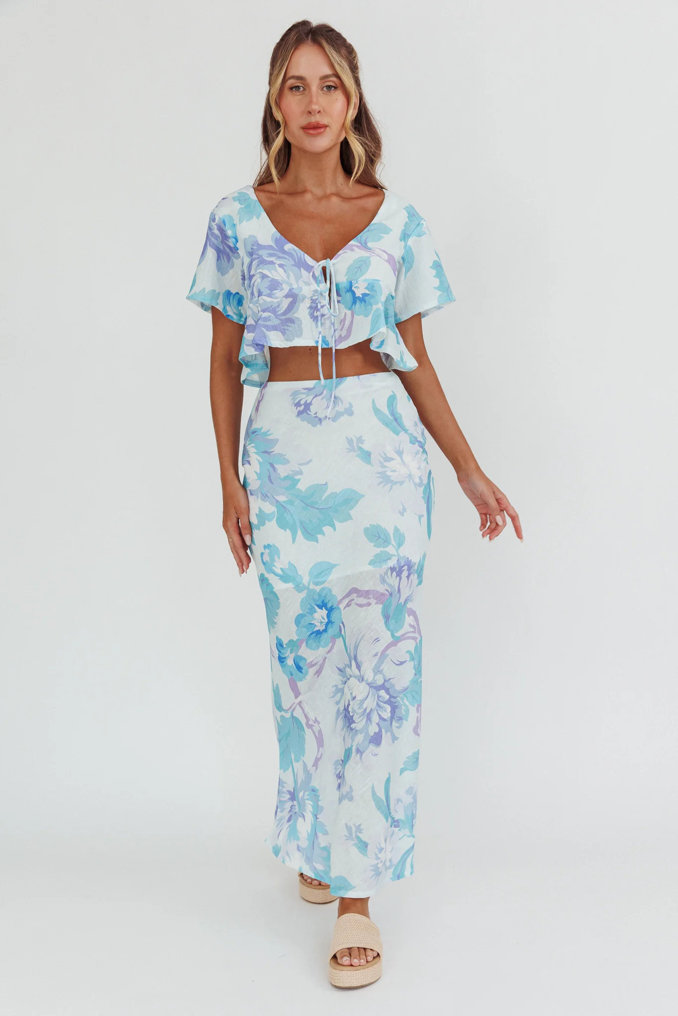 La Vie Floral Maxi Skirt Floral Blue - Seraphlike