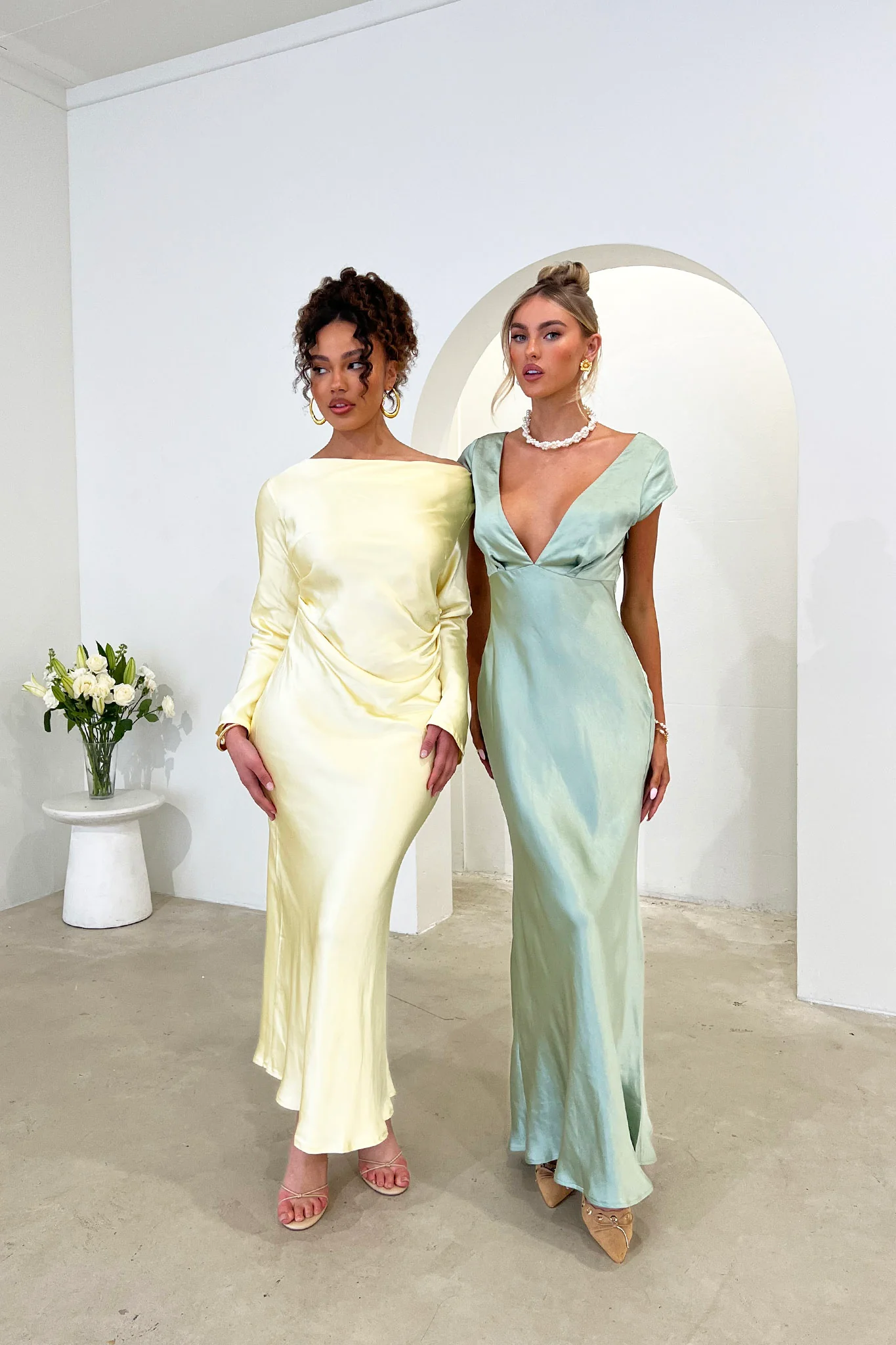 Lucinda V-Neck Twist Back Midi Dress Sage - Seraphlike