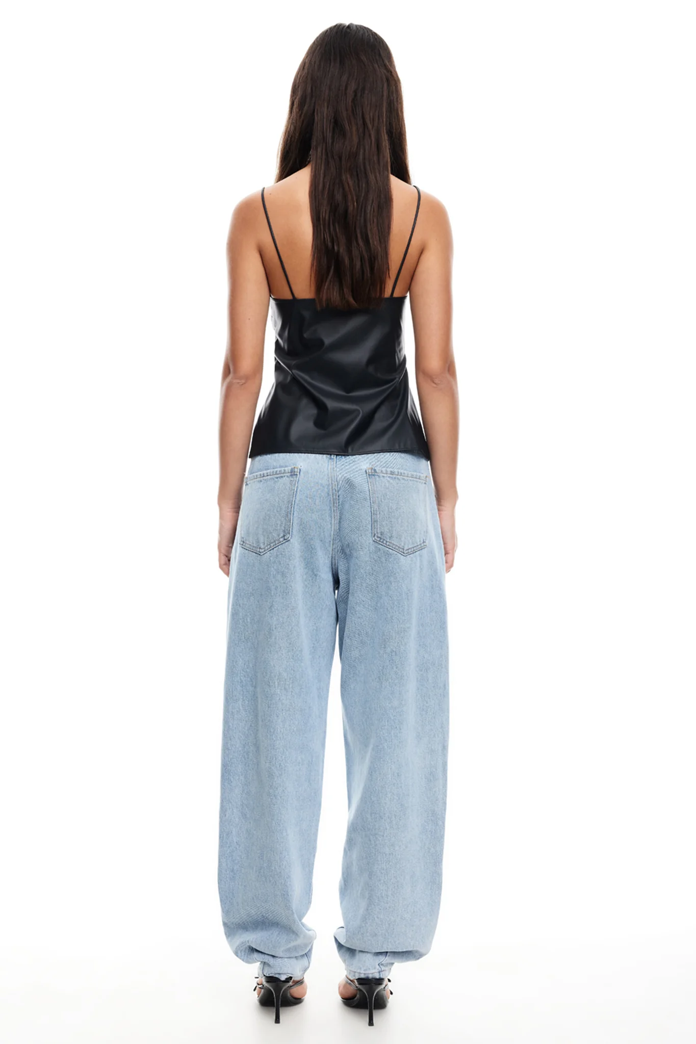 LIONESS Mariah Cami Top Onyx - Seraphlike