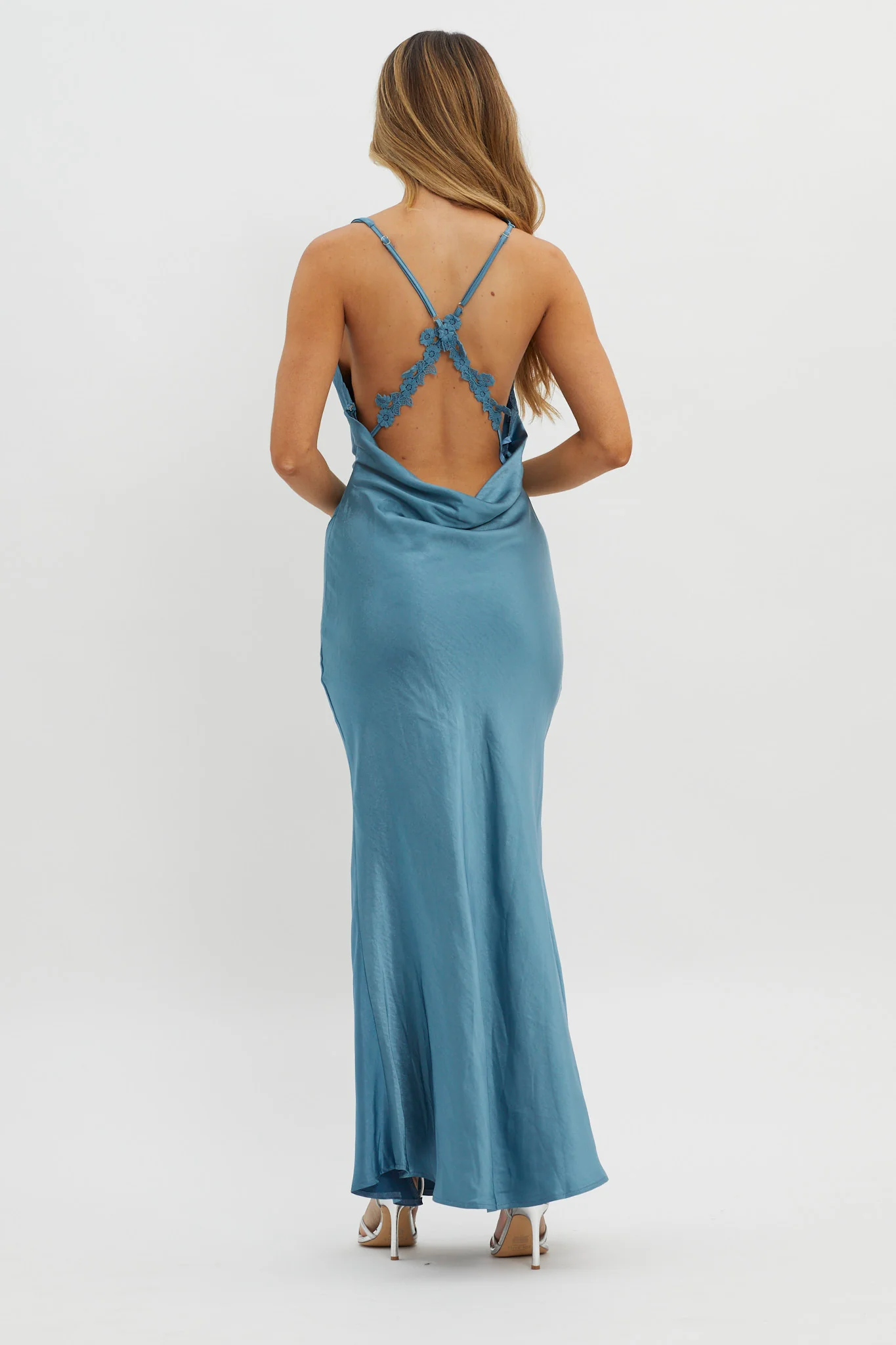 Gwendelynn Floral Back Strap Dress Blue - Seraphlike