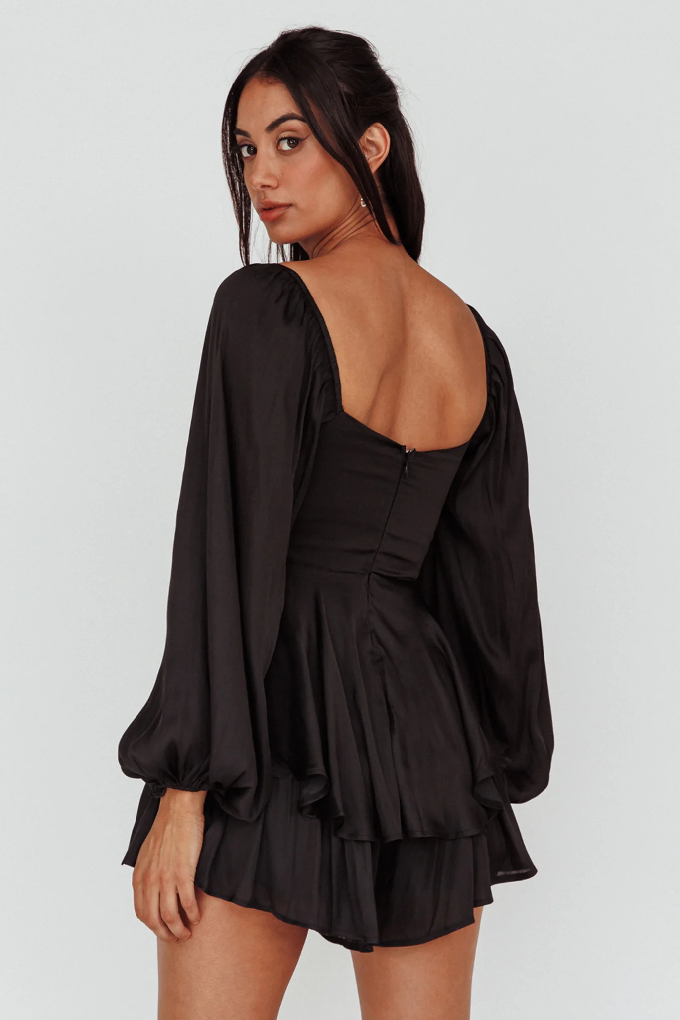 New Light Balloon Sleeve Romper Black - Seraphlike