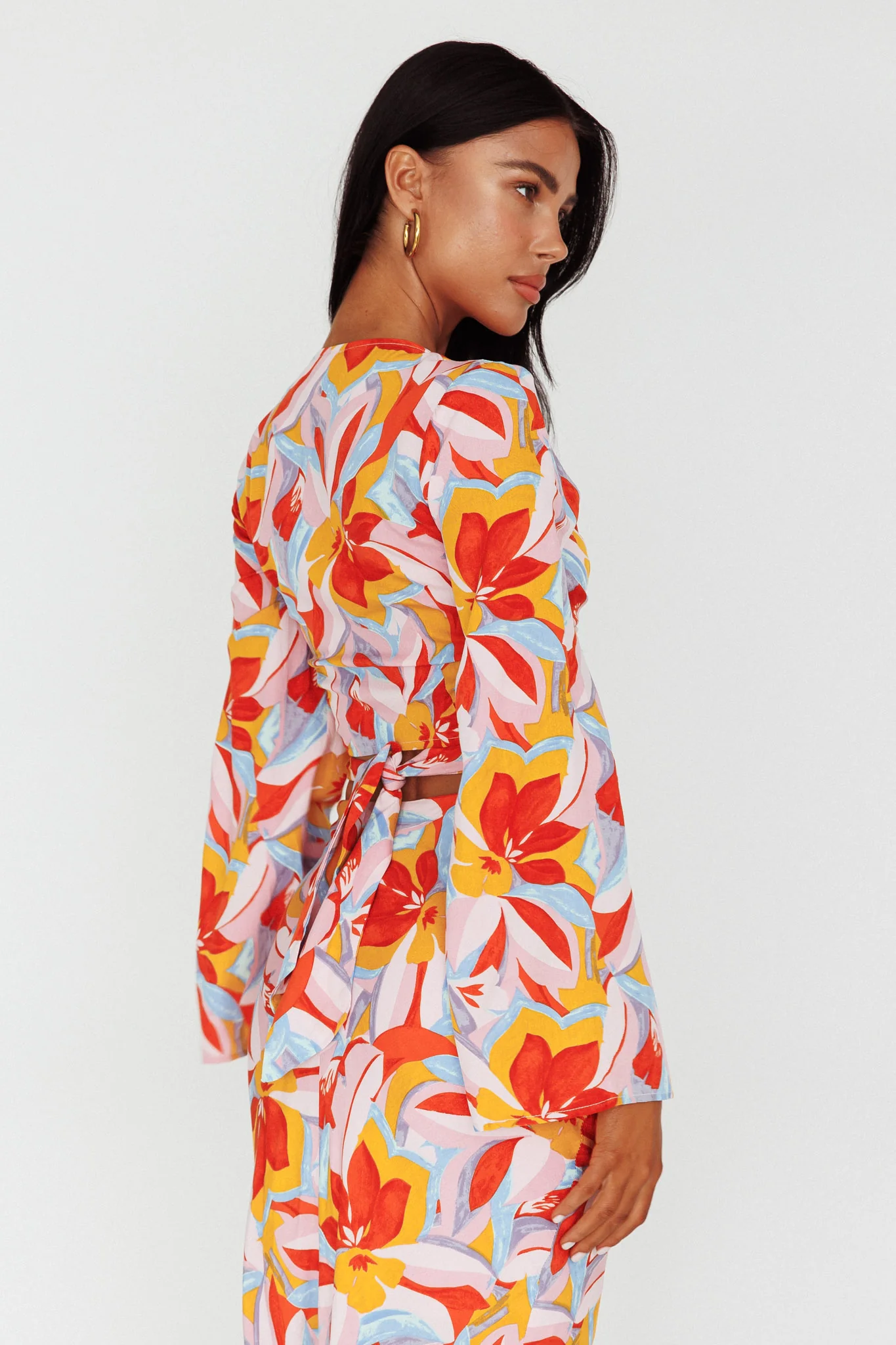 Avalo Bell Sleeve Crop Top Floral Pink - Seraphlike