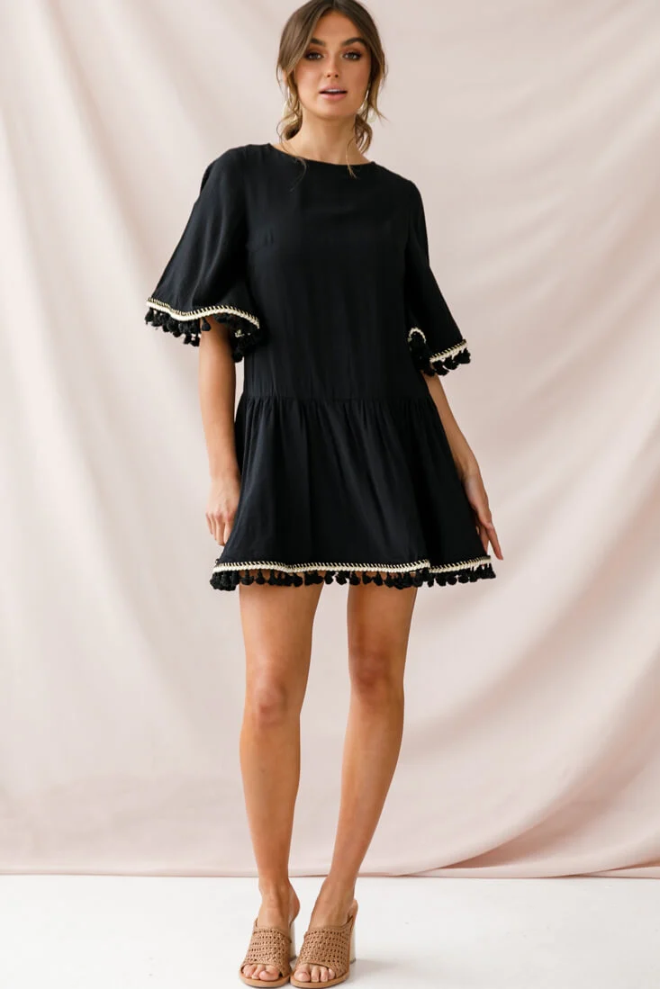 Donna Dropped Waist Tassel Dress Black - Seraphlike