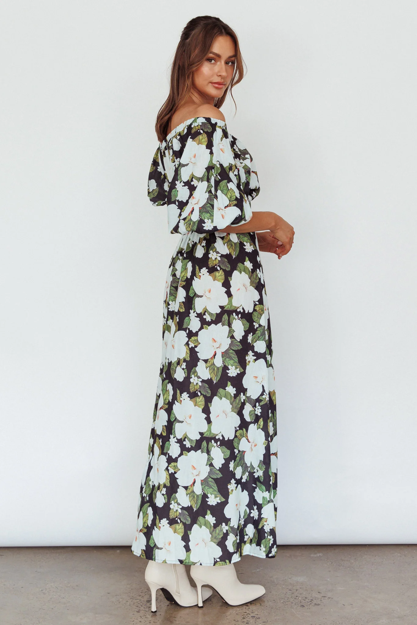 Momentum Off Shoulder Maxi Dress Floral Black - Seraphlike