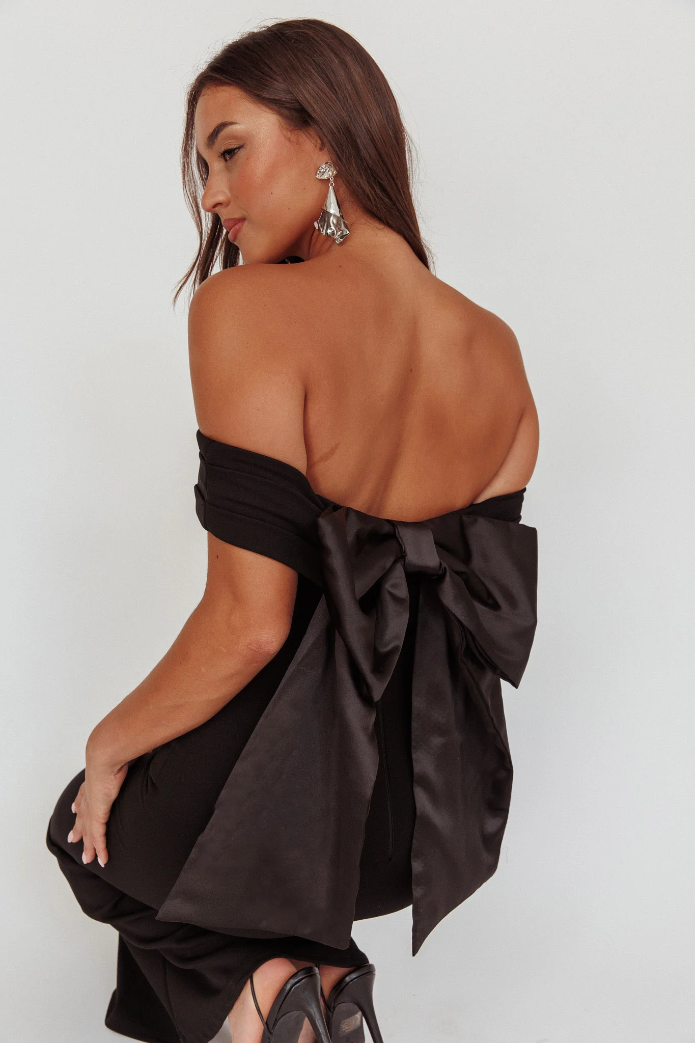 Dancing Queens Bow Back Maxi Dress Black - Seraphlike