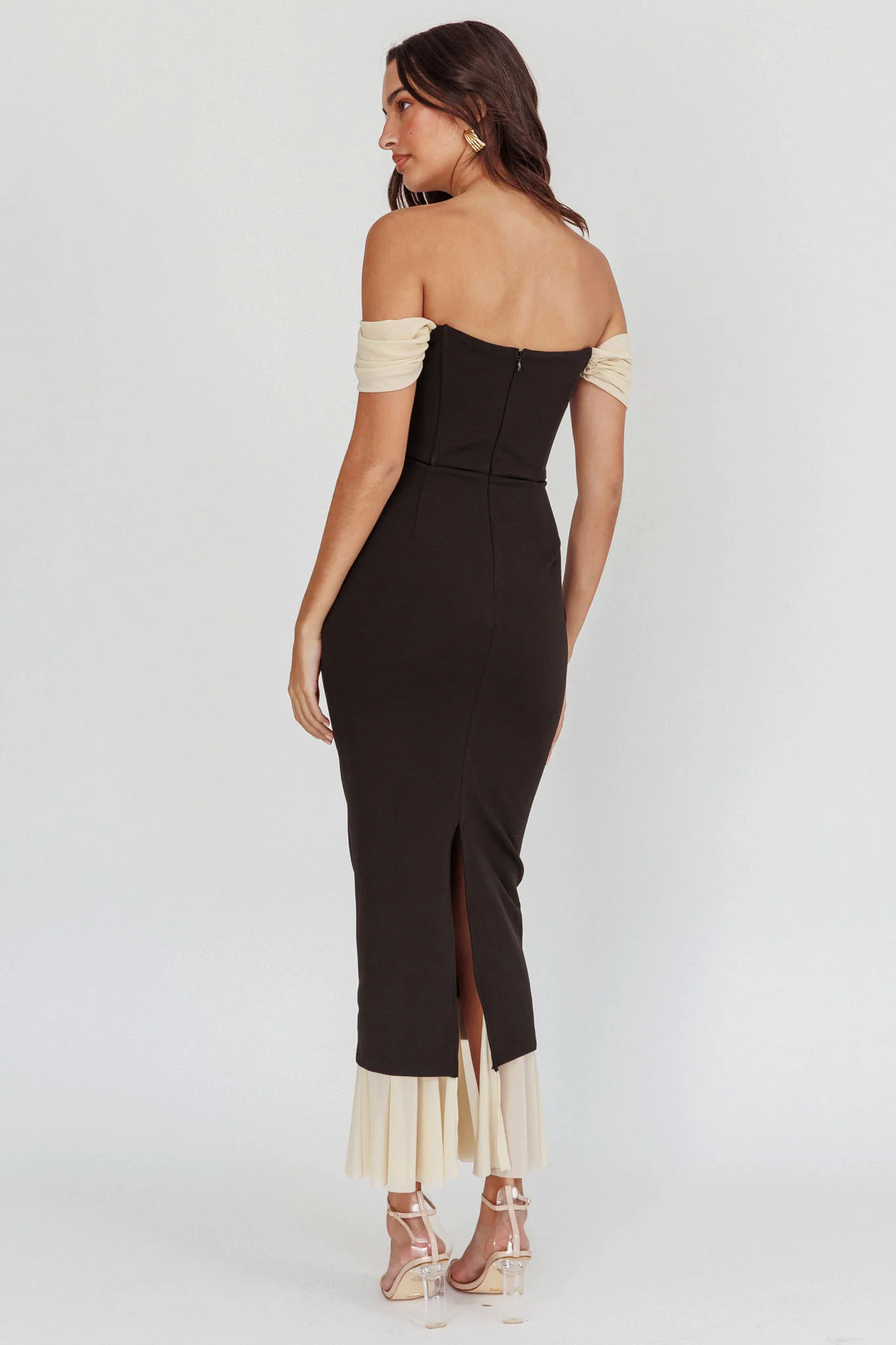 Freesia Off Shoulder Bodycon Maxi Dress Black - Seraphlike