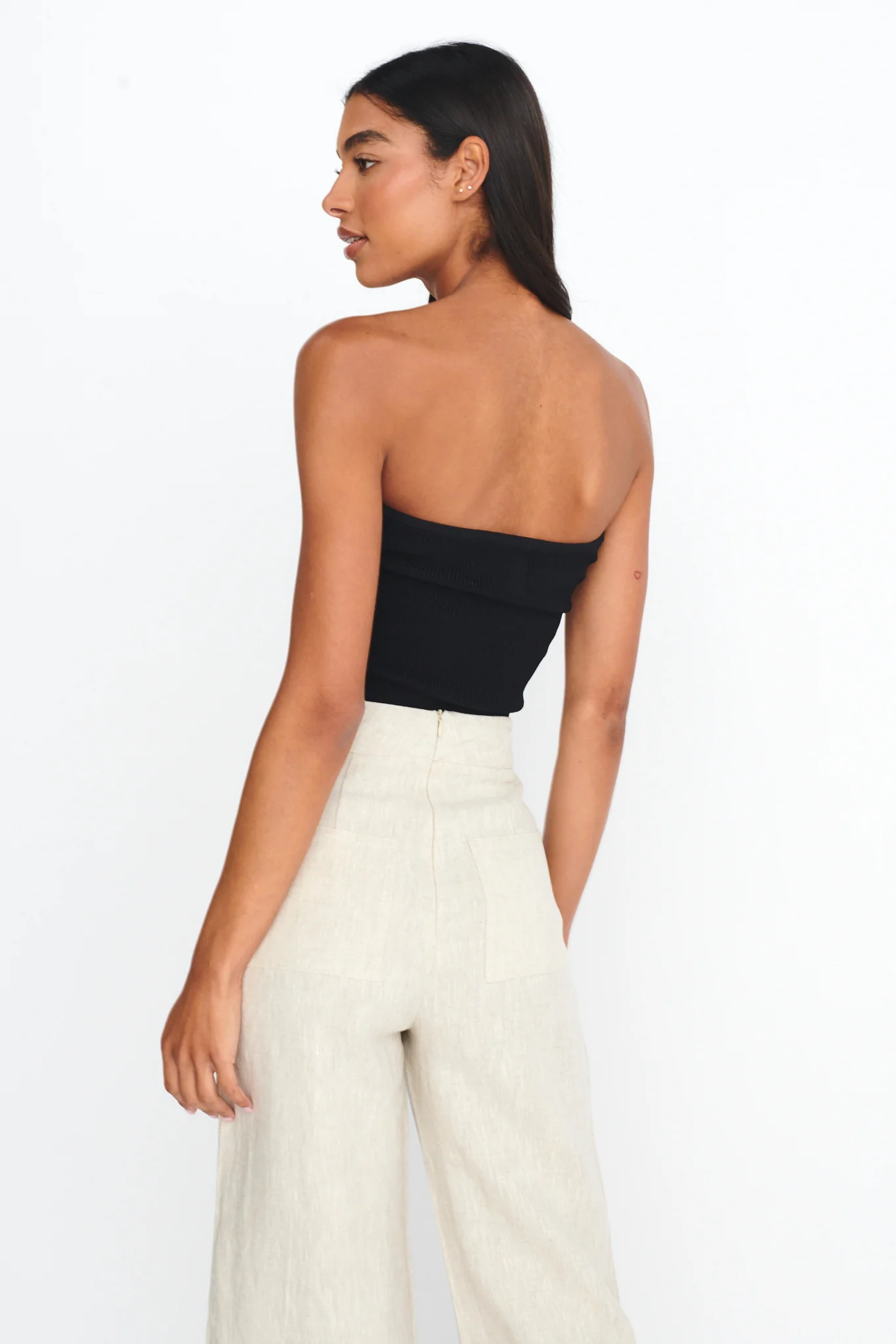 Teagan Strapless Ribbed Knit Top Black - Seraphlike