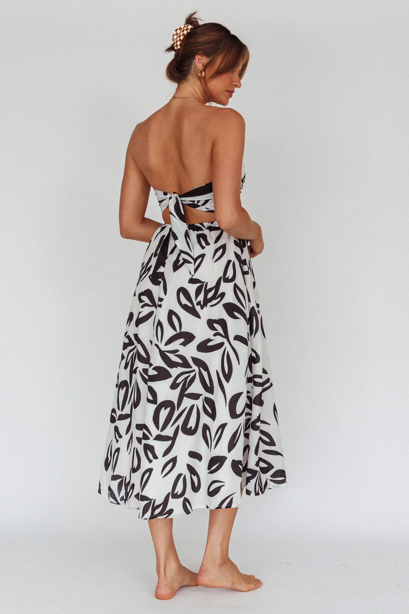 Randi Tie-Back Maxi Dress Leaf Print Beige - Seraphlike