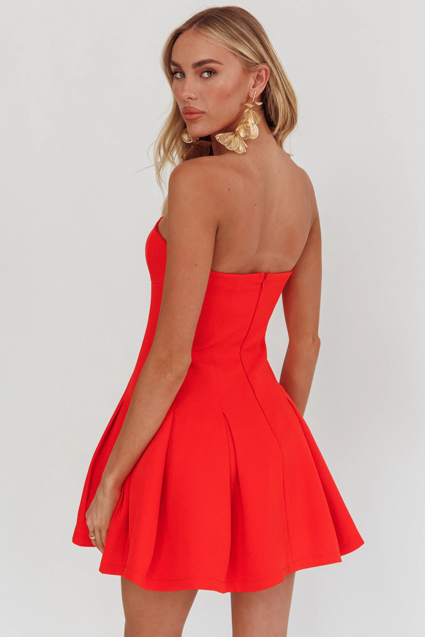Melodic Strapless Pleat Mini Dress Red - Seraphlike