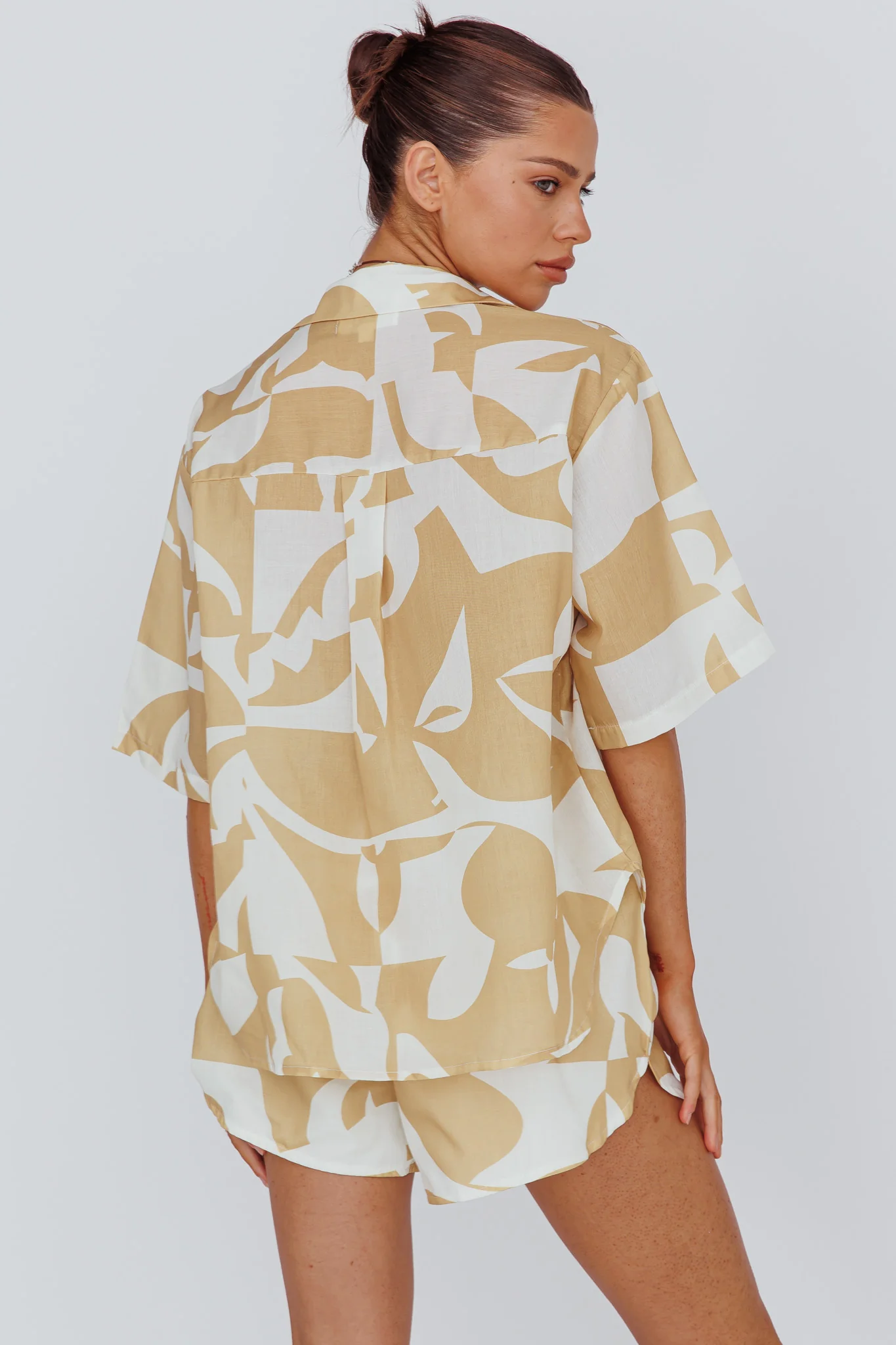 On Vacay Button-Up Shirt Print Yellow - Seraphlike