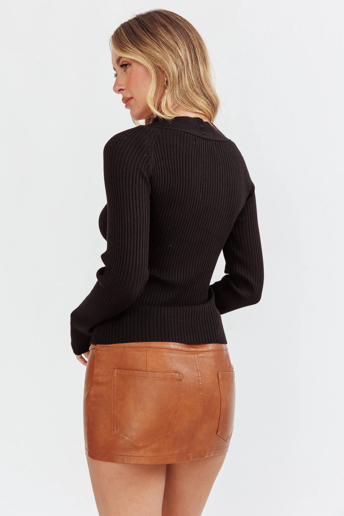 One Mind Cut-Out Neckline Knit Top Black - Seraphlike