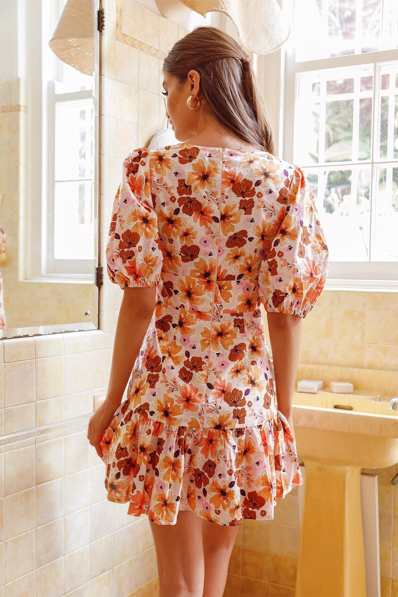 Jemilia Cut-Out Bust Flounce Mini Dress Floral Pink - Seraphlike