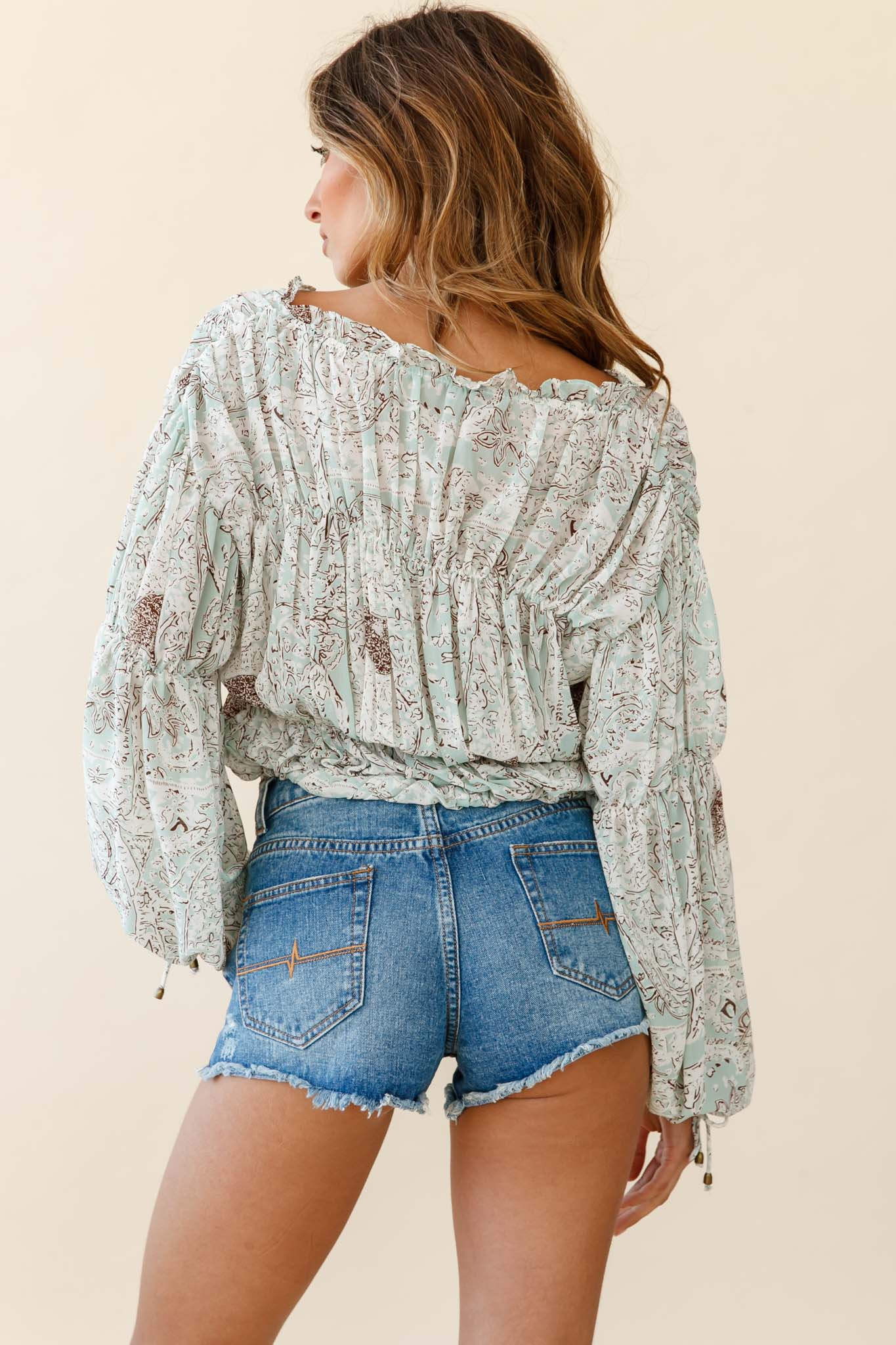 Beau Balloon Sleeve Drawstring Top Ornate Print Green - Seraphlike