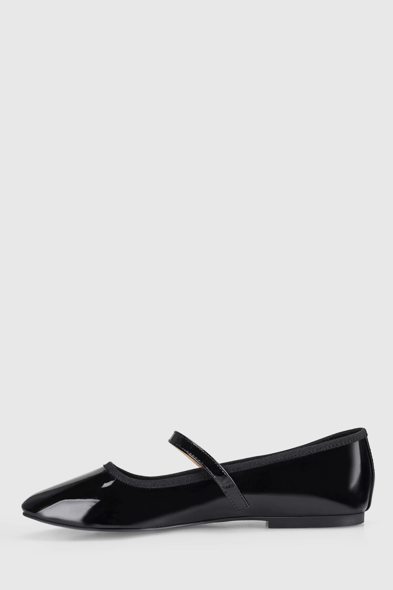 VERALi Bambi Mary-Jane Flats Black Patent - Seraphlike