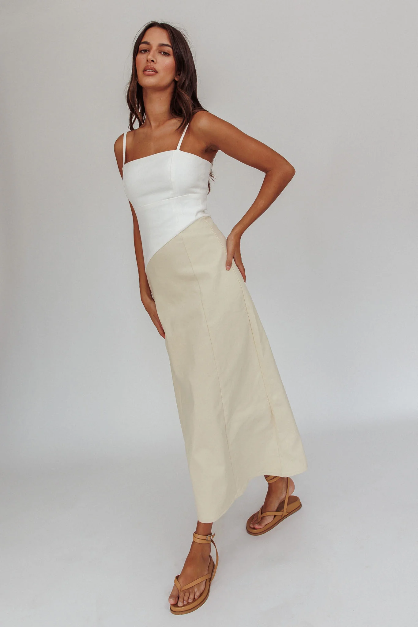 Irelia Contrast Maxi Dress White - Seraphlike