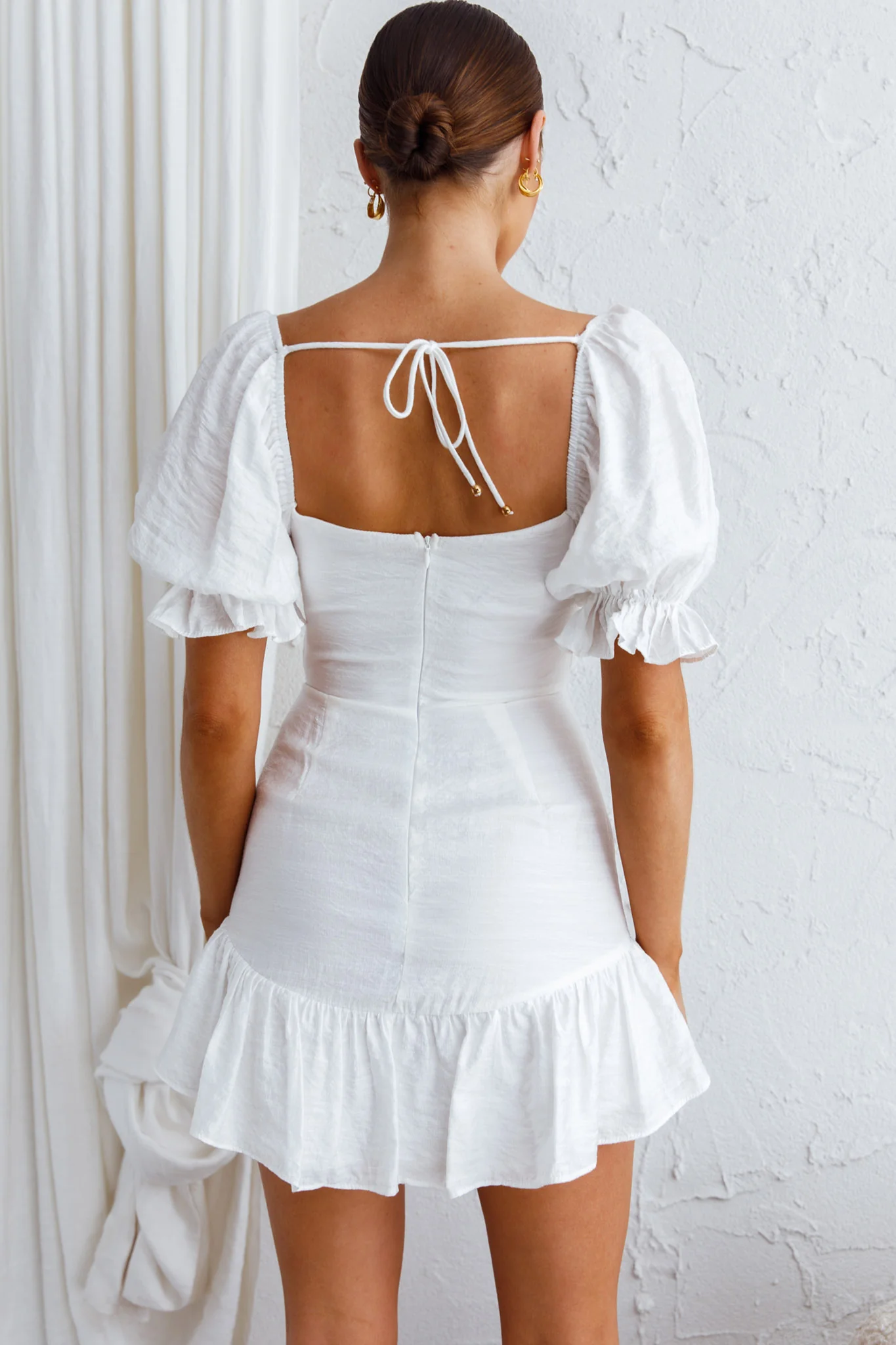 Light Catcher Sweetheart Neckline Frill Dress White - Seraphlike