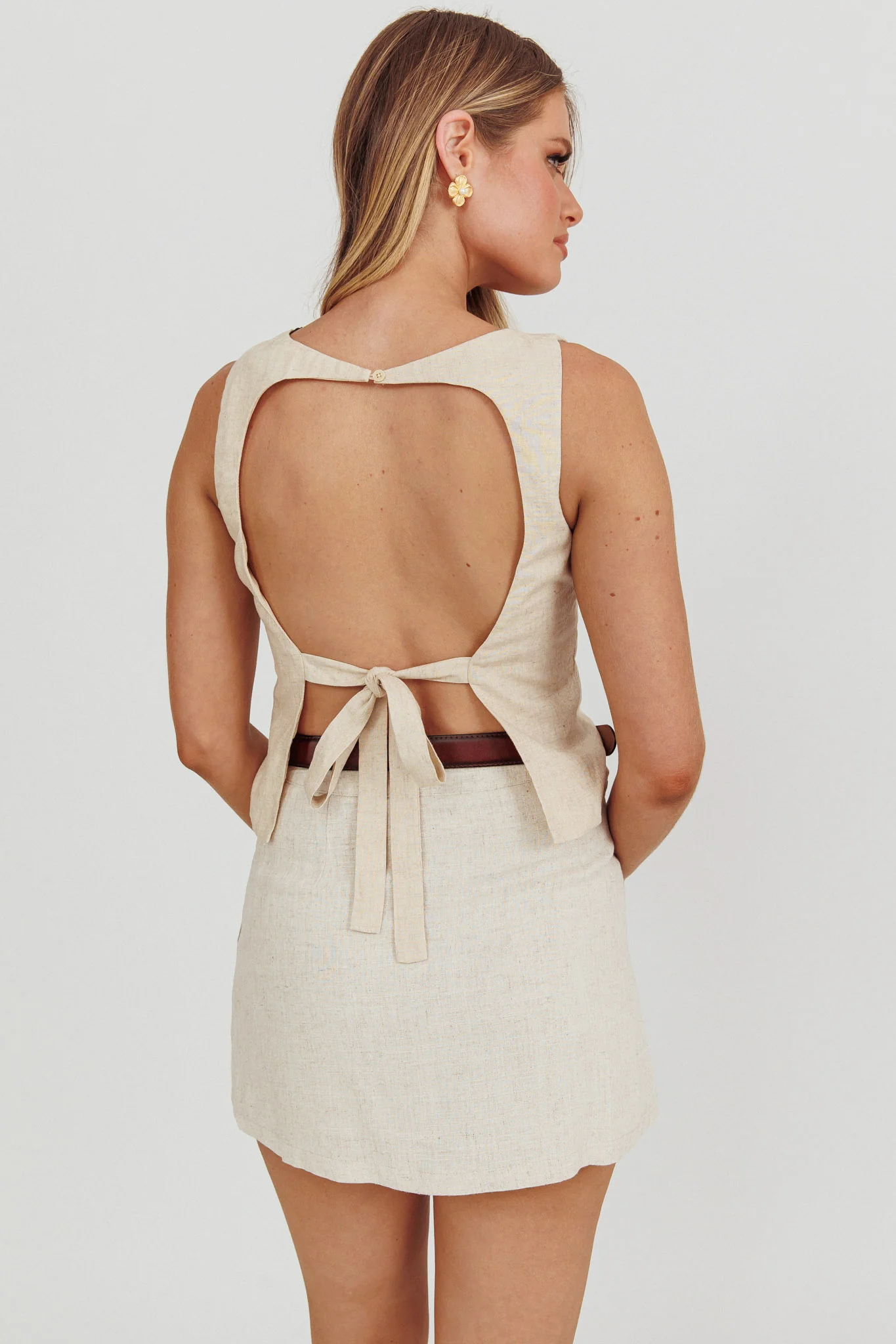 Lyre Song Backless Sleeveless Top Stone - Seraphlike