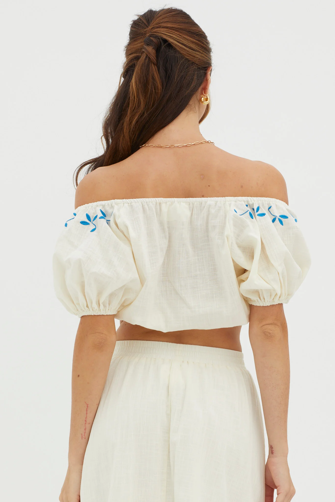 Ritual Puff Sleeve Embroidered Crop Top Beige - Seraphlike