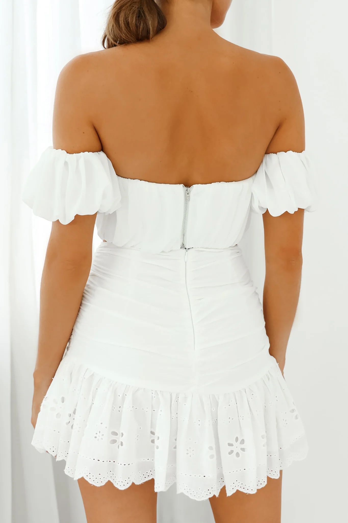 Bisous Sweetheart Neckline Ruched Off-Shoulder Crop Top White - Seraphlike