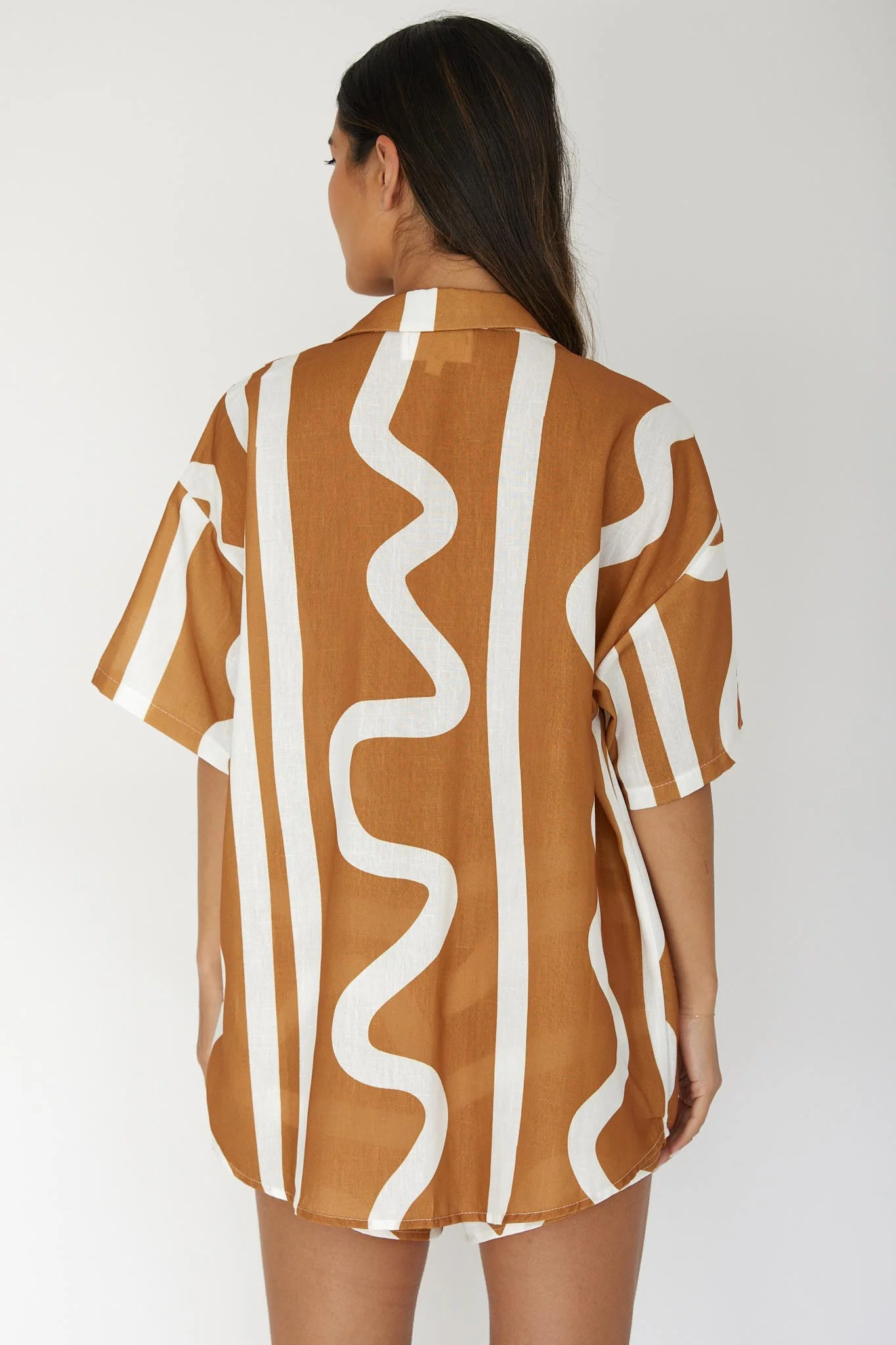 Cora Button-Up Shirt Print Tan - Seraphlike