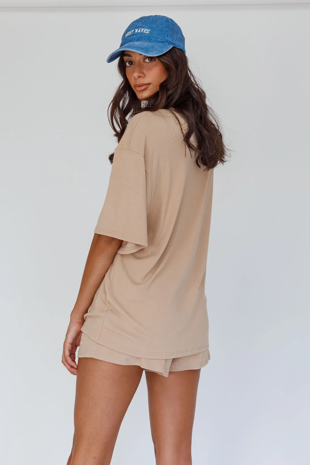 On Track SL Logo Shorts Camel - Seraphlike