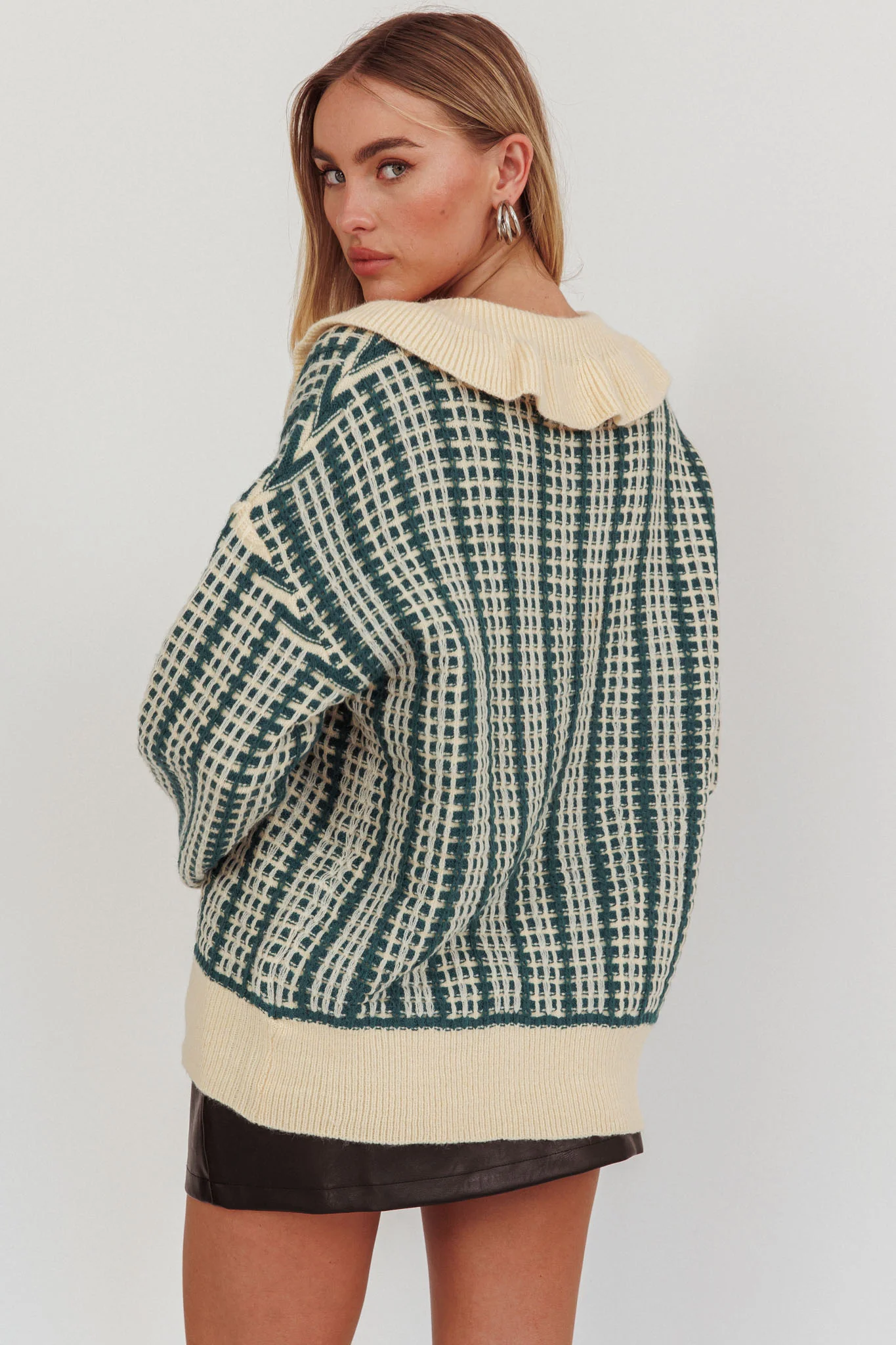 Rewrite Quarter Button Knit Sweater Emerald - Seraphlike