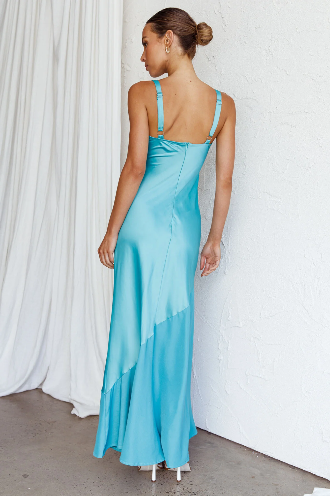 Front Row Scoop Neck Midi Dress Teal - Seraphlike