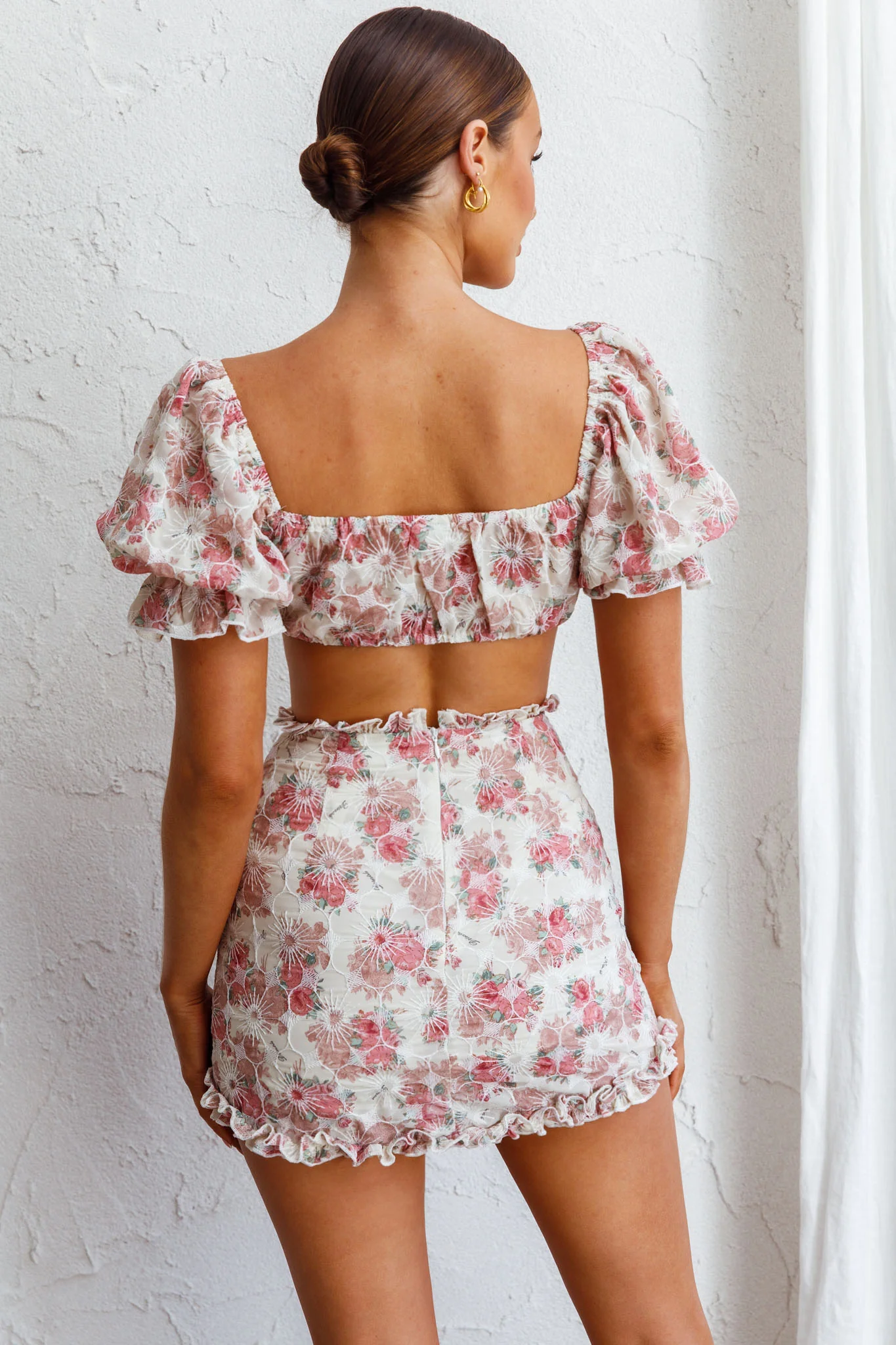 April Flowers Frill Mini Skirt Floral Red - Seraphlike