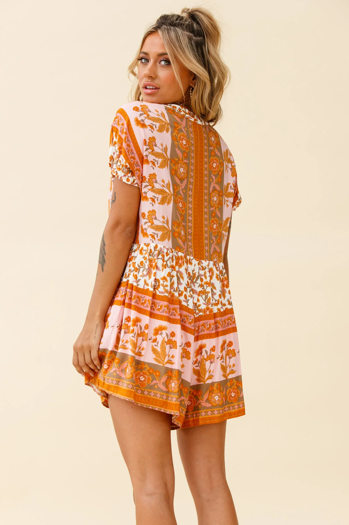 Time Flies Puff Sleeve T-Shirt Romper Vintage Floral Print White/Pink - Seraphlike