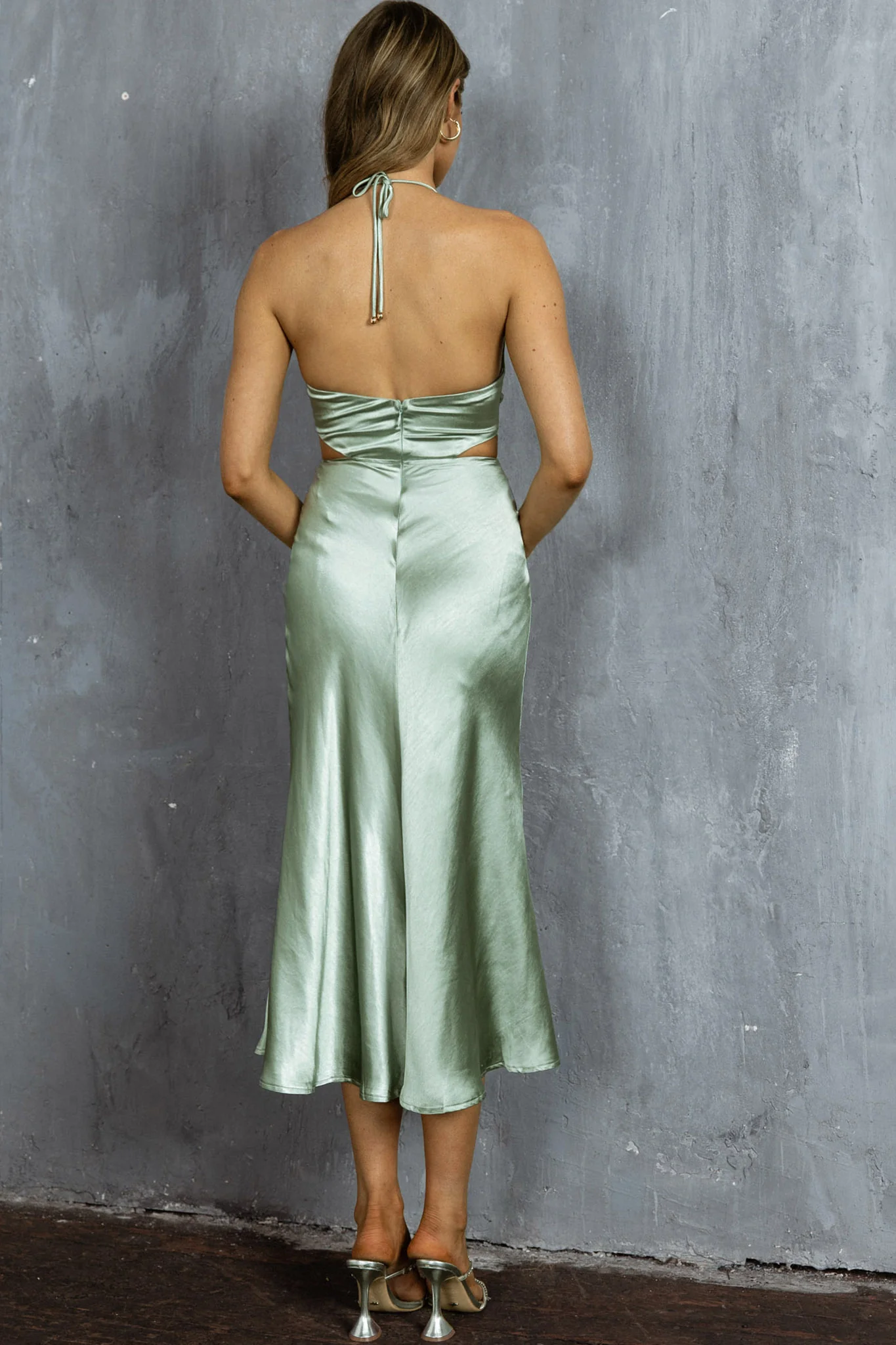 Social Butterfly Cut-Out Waist Midi Dress Pistachio - Seraphlike