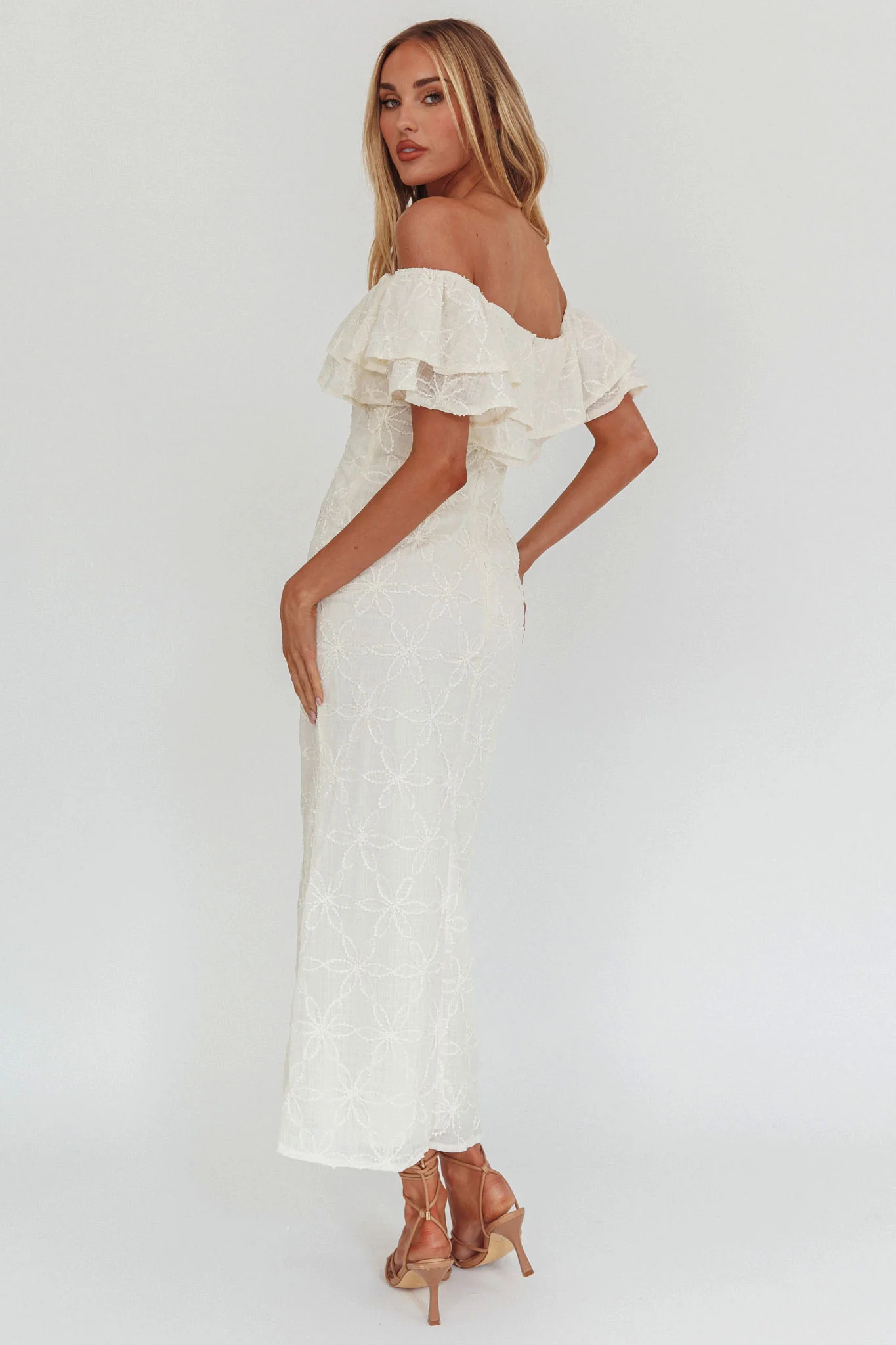 Beauty Within On-Off-Shoulder Maxi Dress Cream - Seraphlike