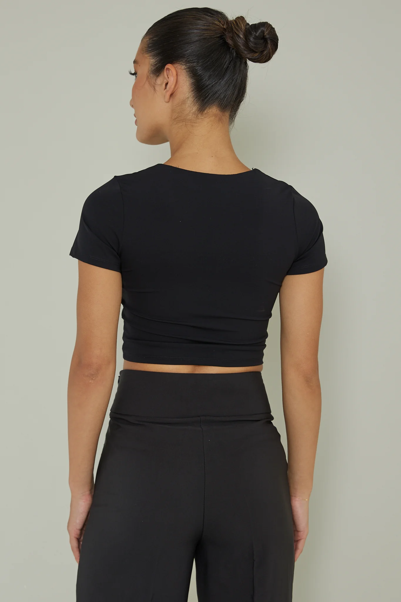 Grammercy Short Sleeve Top Black - Seraphlike