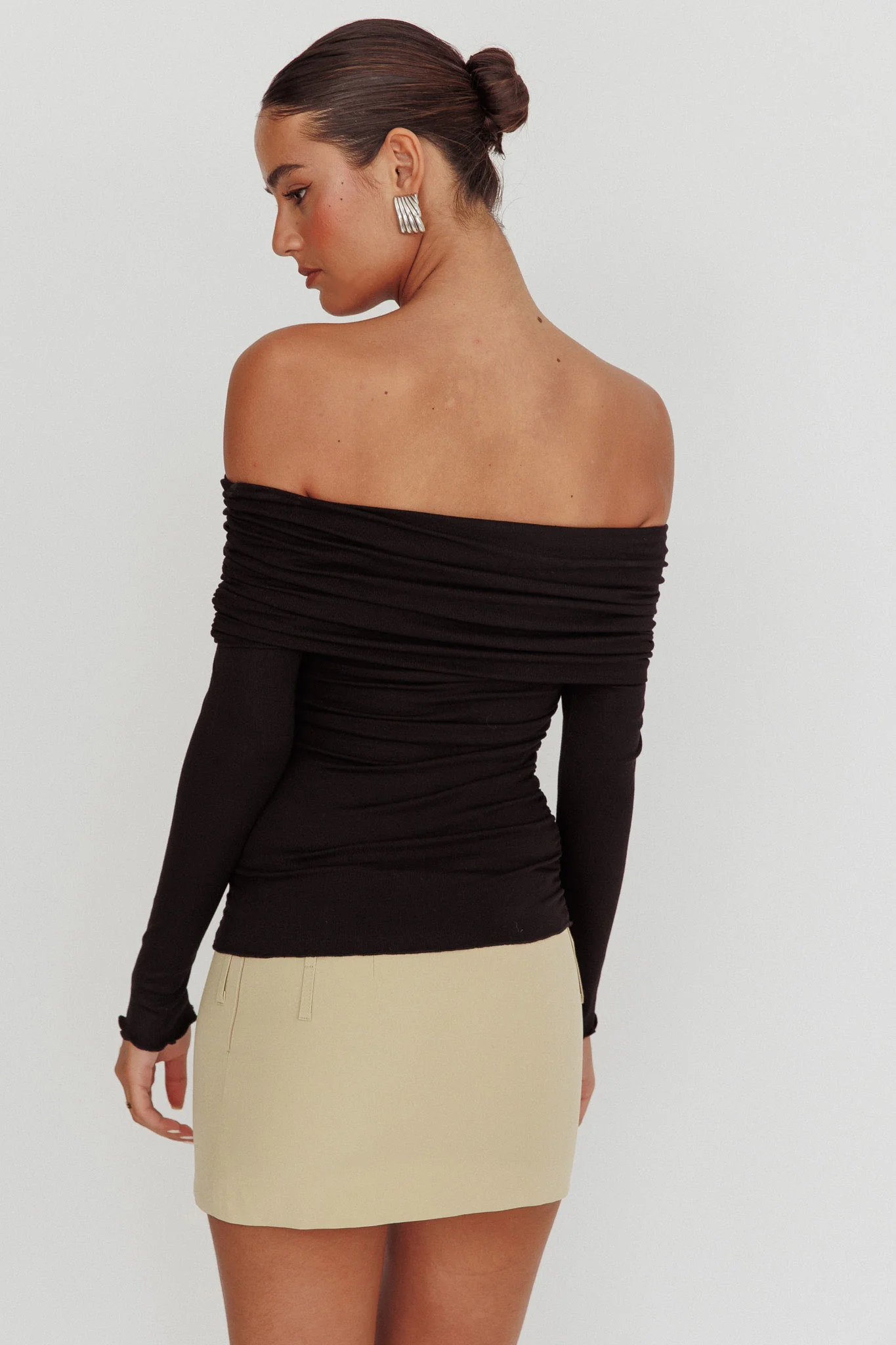 Ricki Off-Shoulder Long Sleeve Top Black - Seraphlike