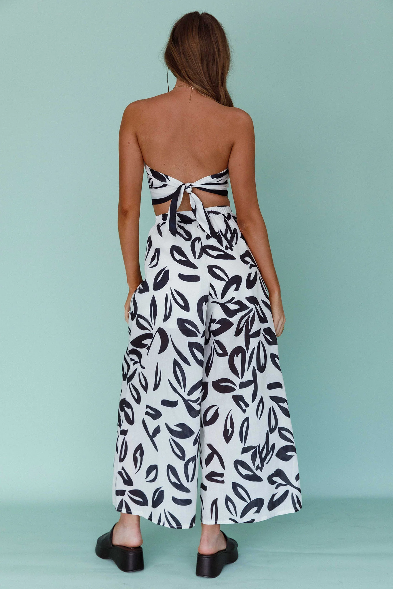 Randi Wide Leg Pants Leaf Print Black - Seraphlike