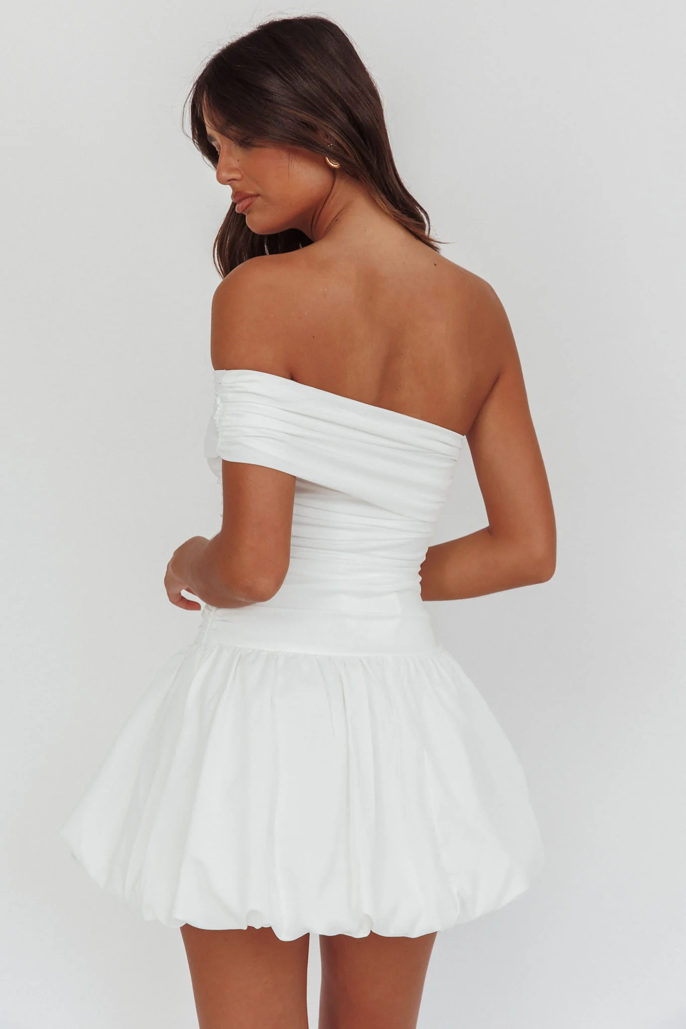 Dalayla One-Sleeve Balloon Skirt Mini Dress White - Seraphlike