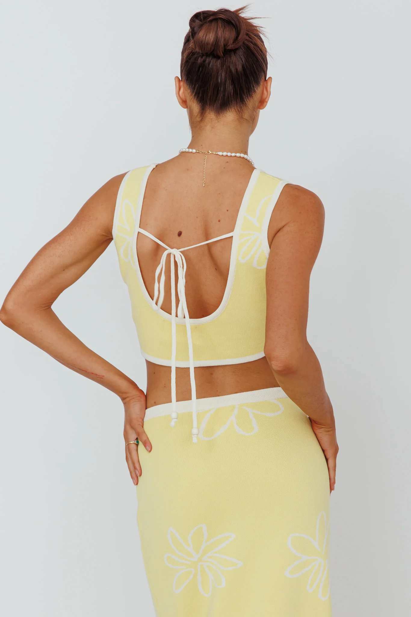 Sunland Knit Crop Top Flower Light Lemon - Seraphlike