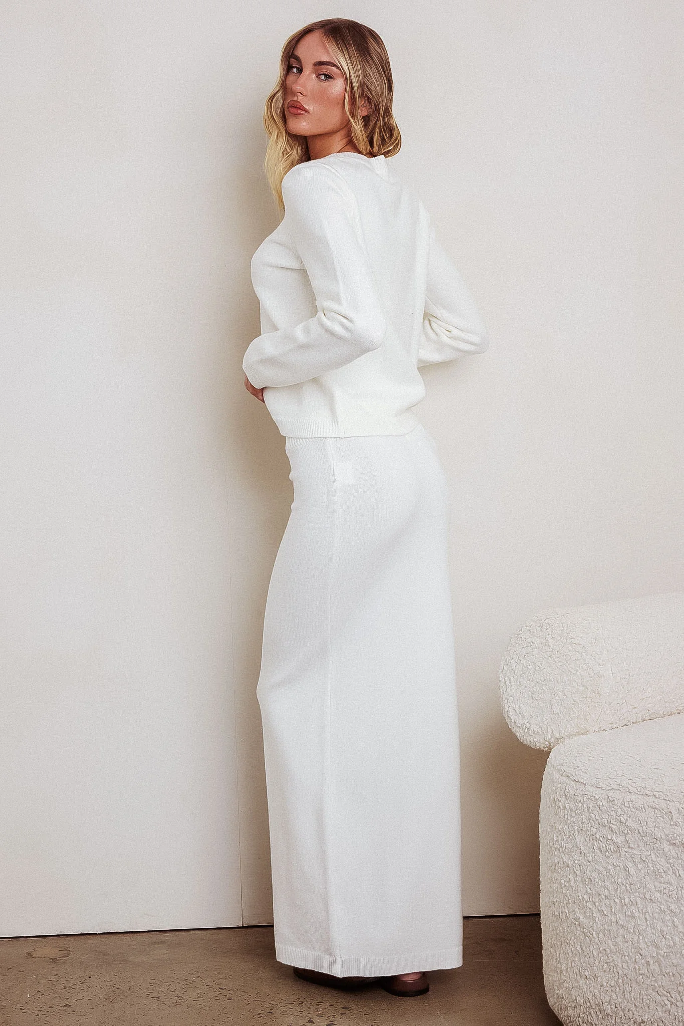 Autumn Breeze Knit Maxi Skirt Off White - Seraphlike
