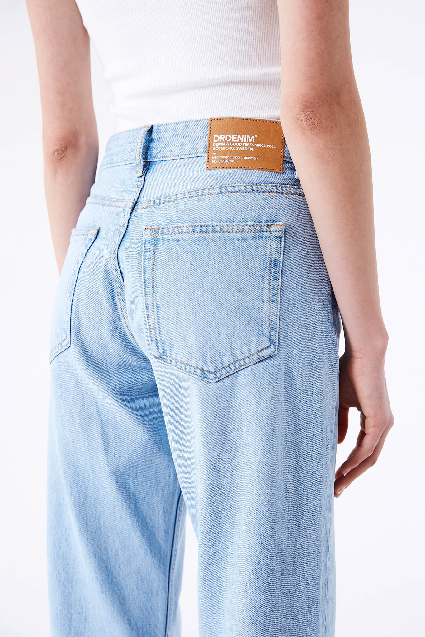 DR DENIM Arch Jeans Stream Light Used - Seraphlike