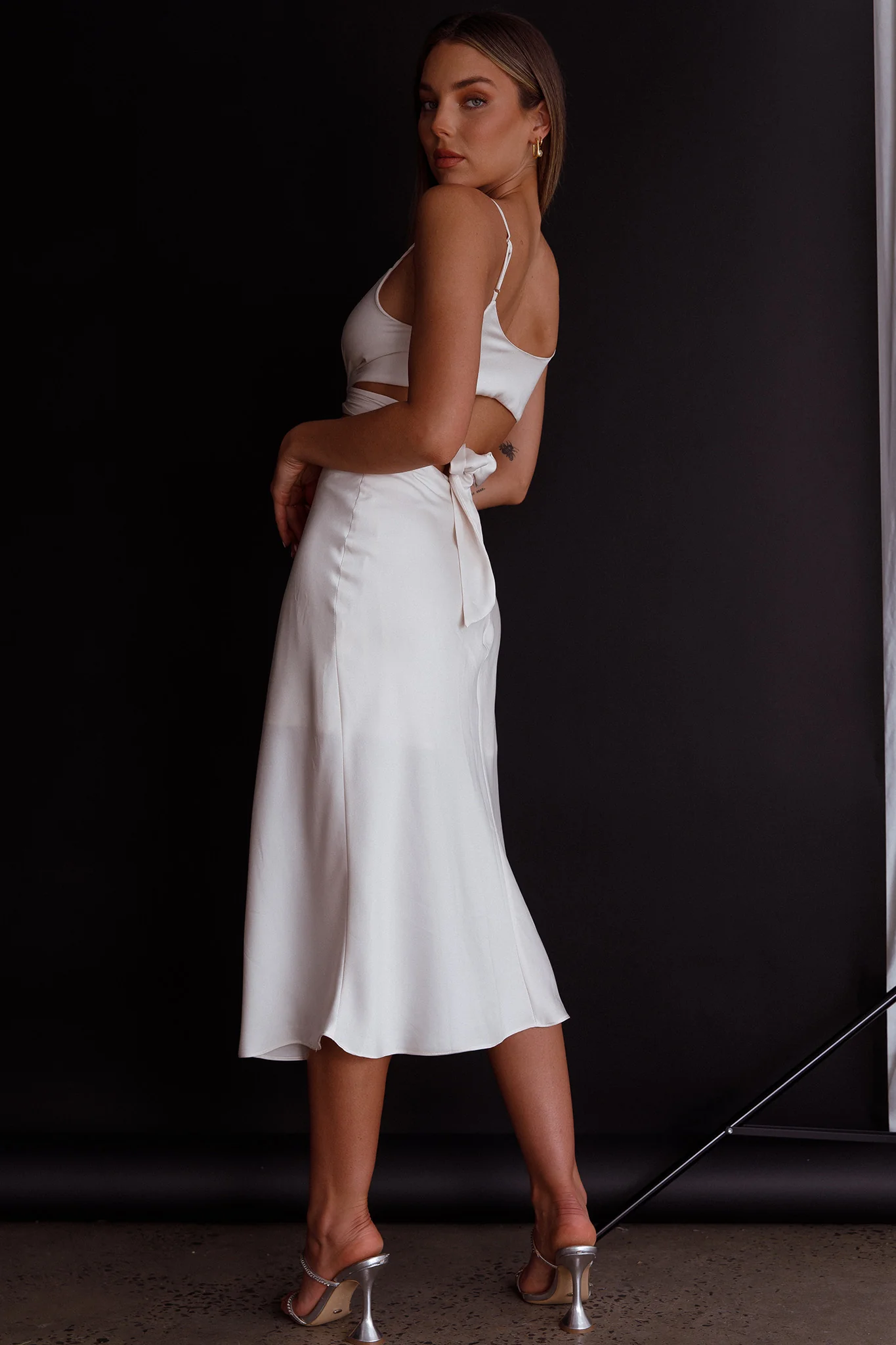 Dance With Me Crossover Bust Midi Dress Ivory - Seraphlike