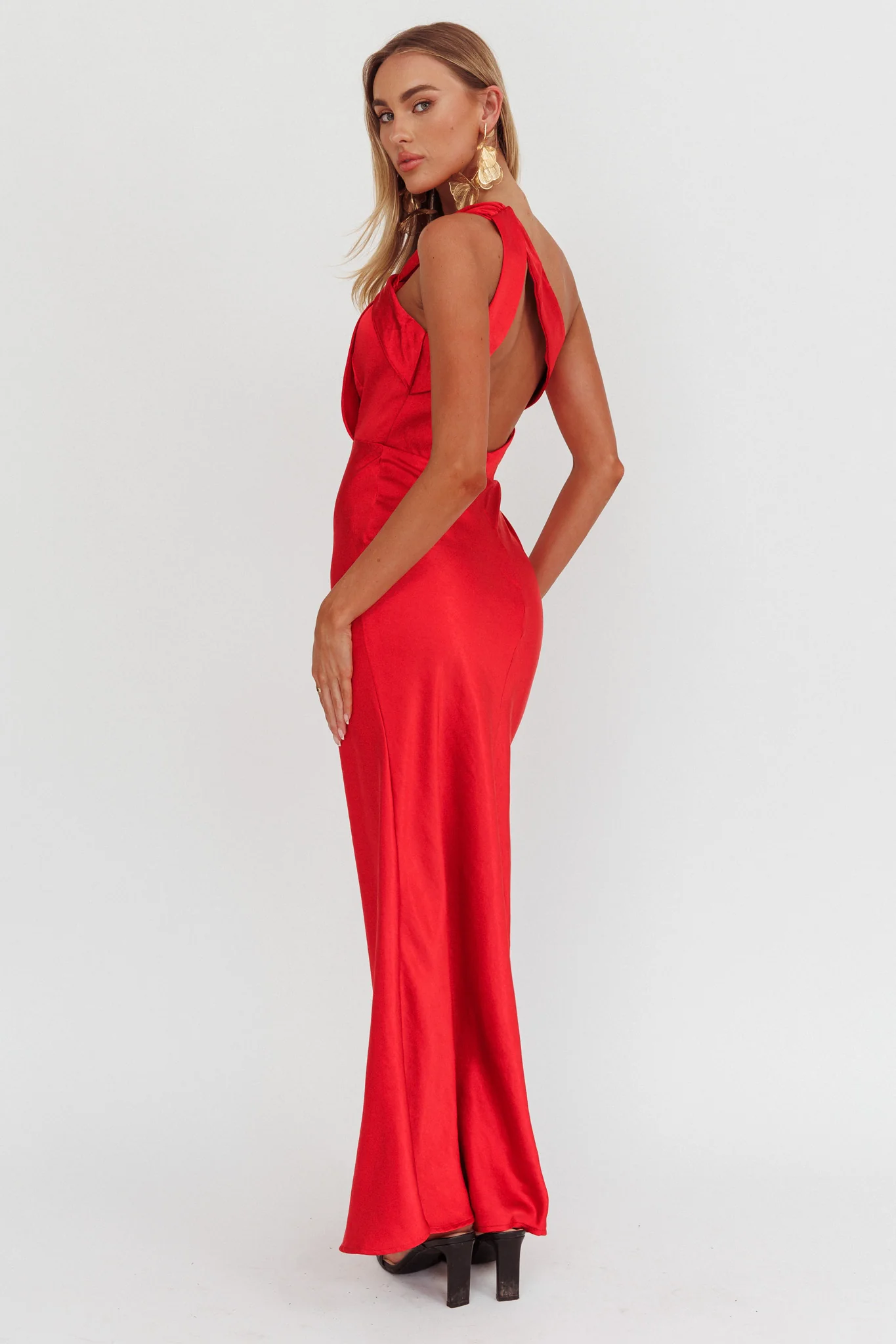 Fly Love Satin One Shoulder Maxi Dress Red - Seraphlike