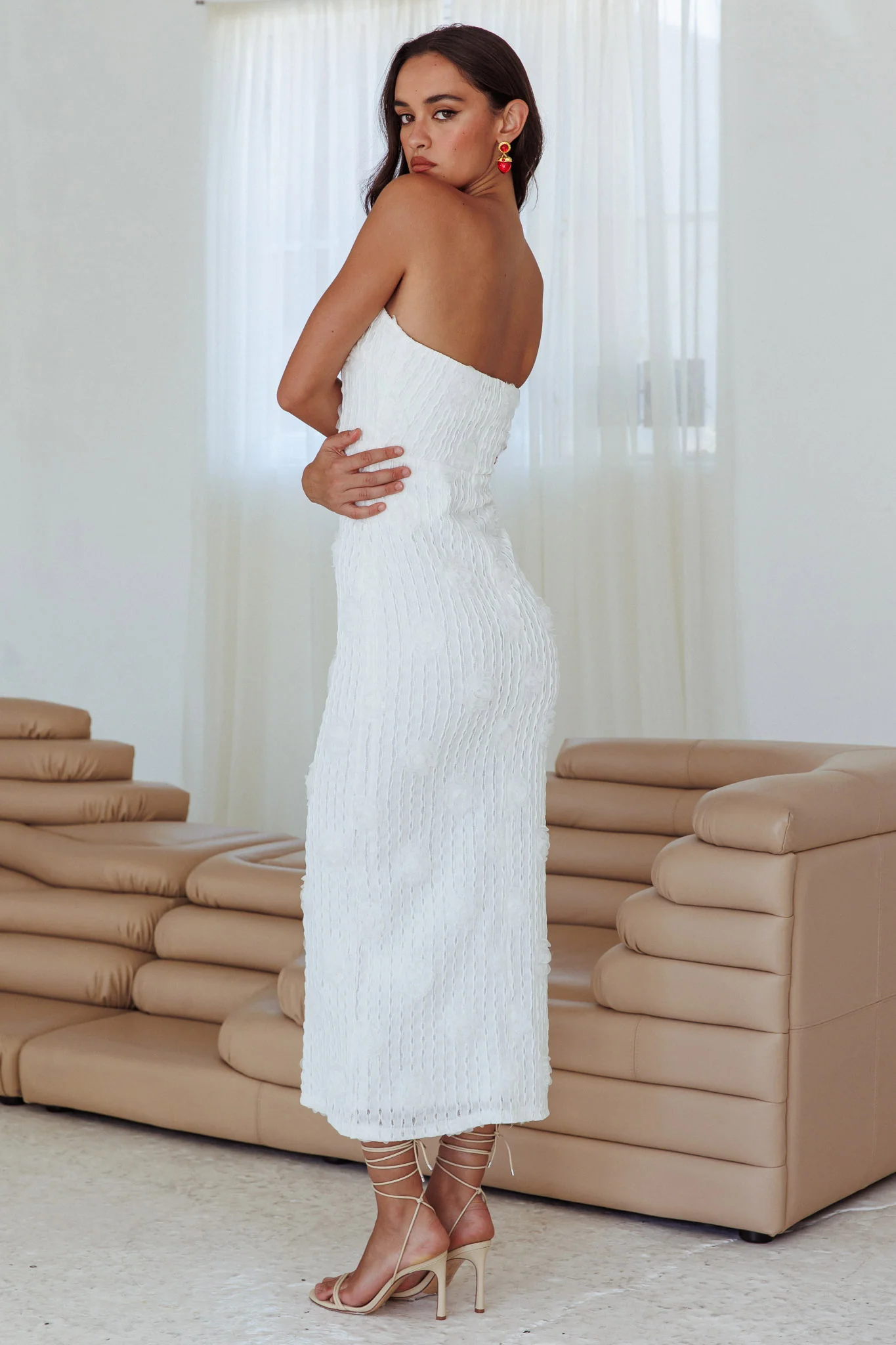 Horizon Strapless Textured Floral Midi Dress White - Seraphlike