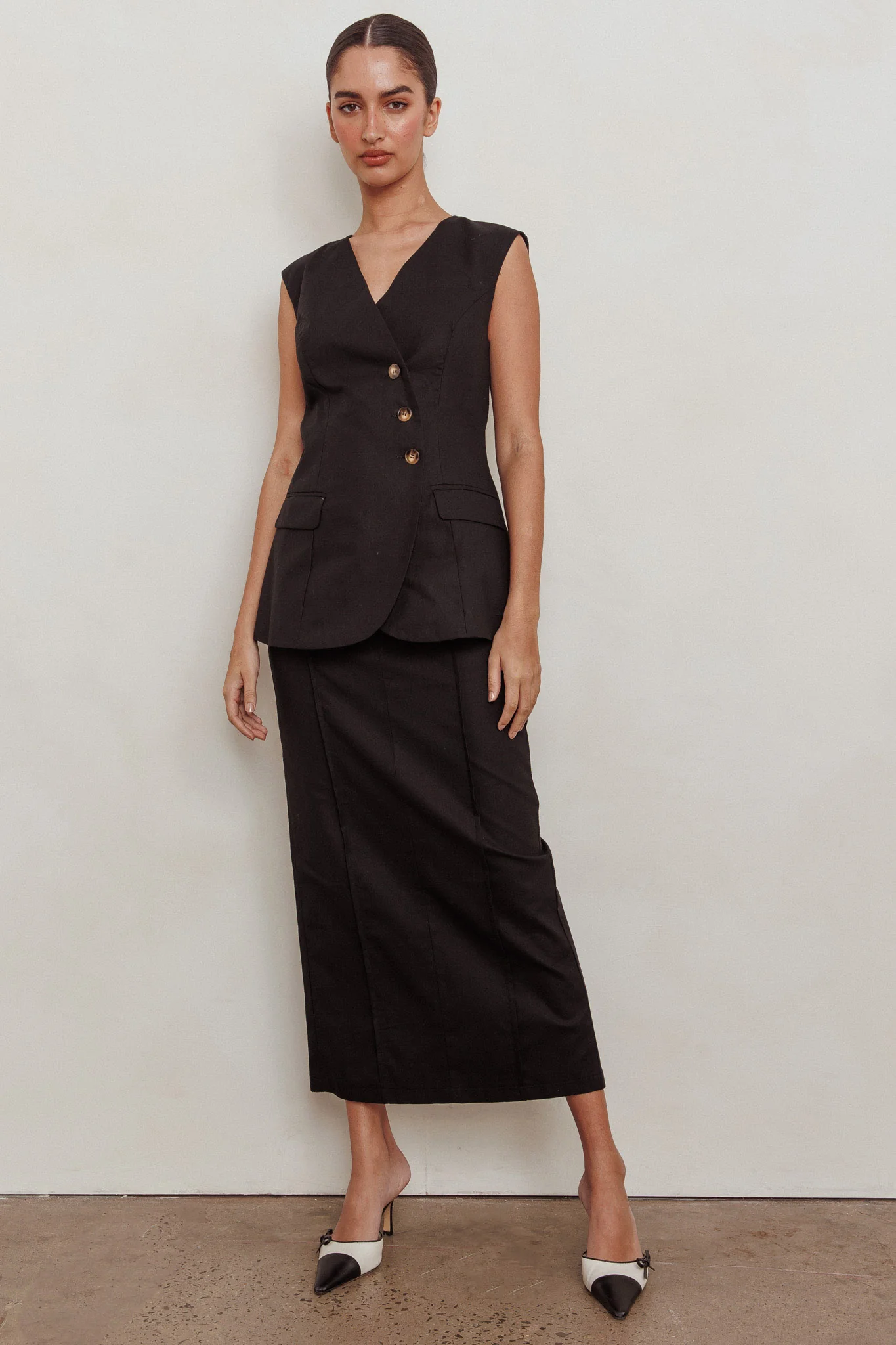 Sweet Treat Column Maxi Skirt Black - Seraphlike