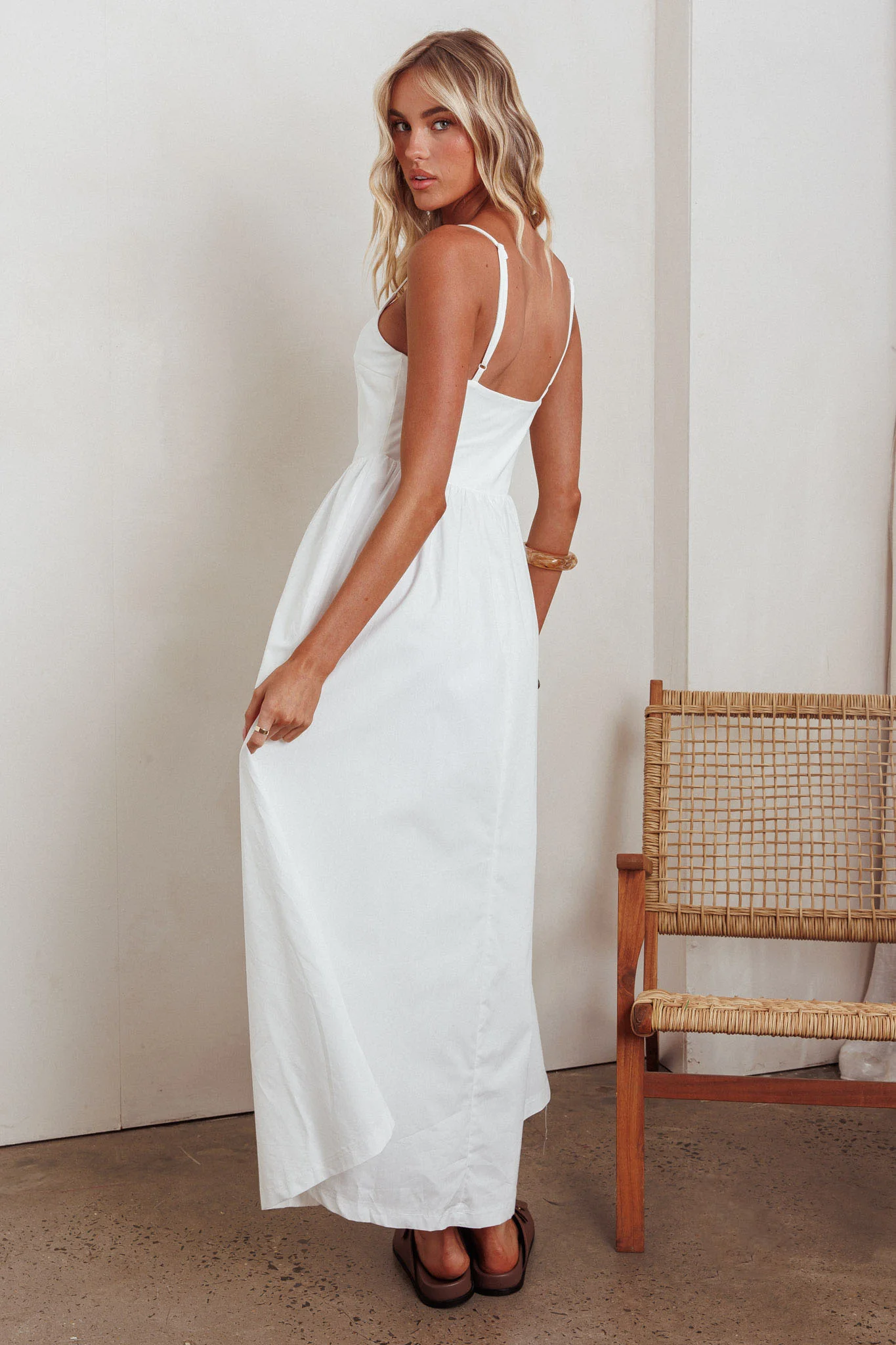 Yelizaveta Side Pocket Maxi Dress White - Seraphlike