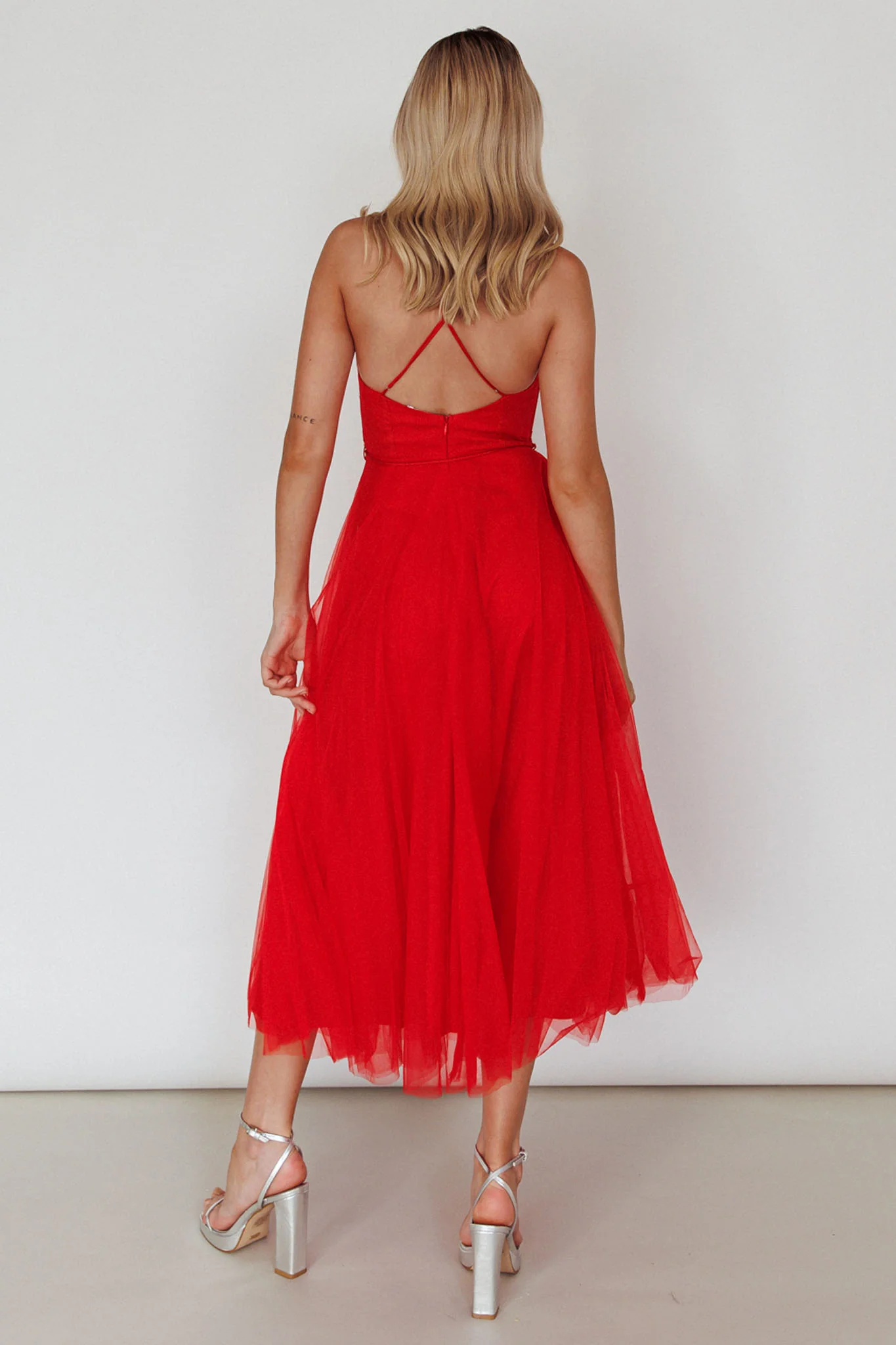 Smitten Sweetheart Neckline Chiffon Midi Dress Red - Seraphlike