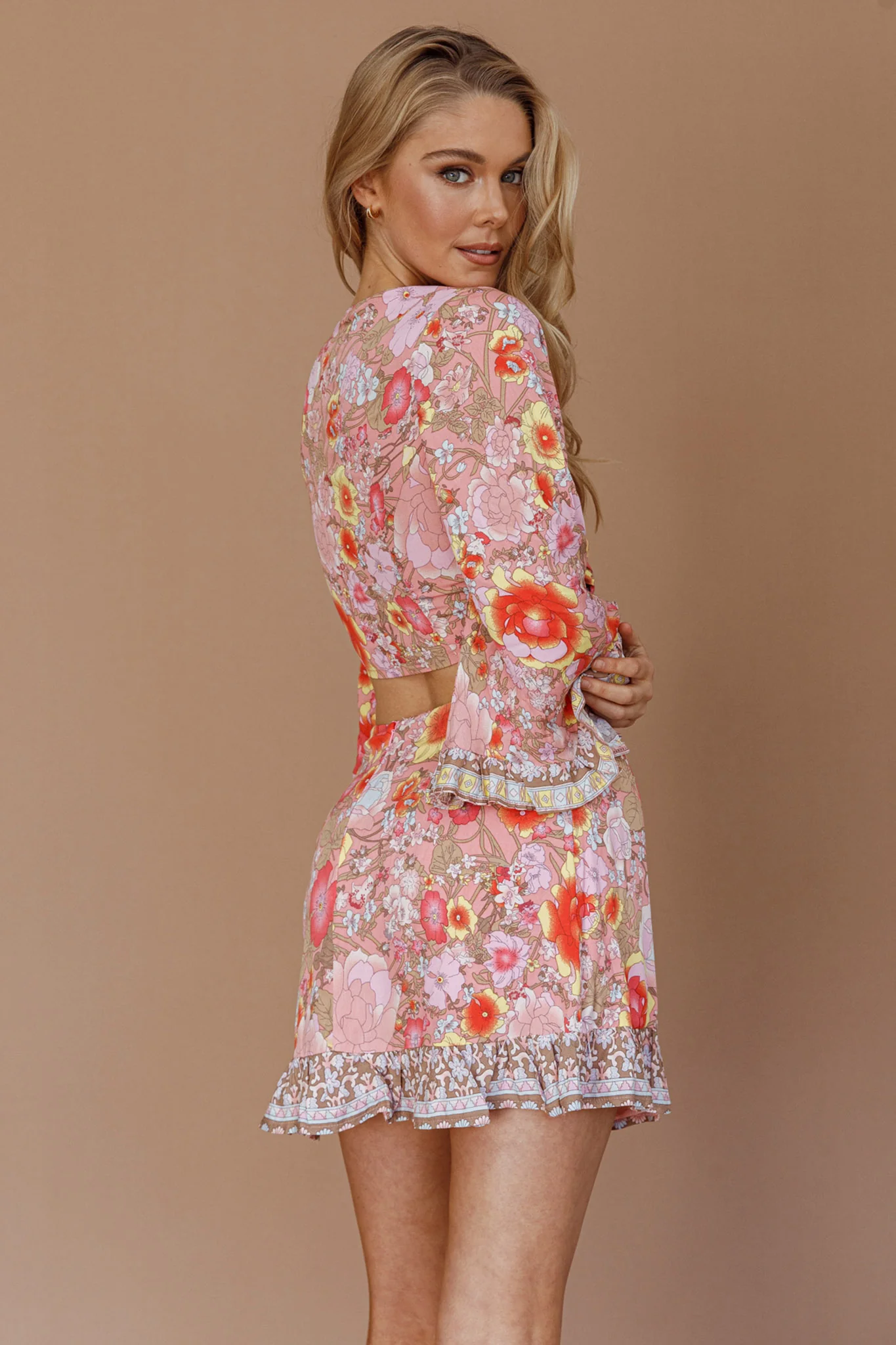 Island Girl Frill Hem Mini Skirt Floral Pink - Seraphlike