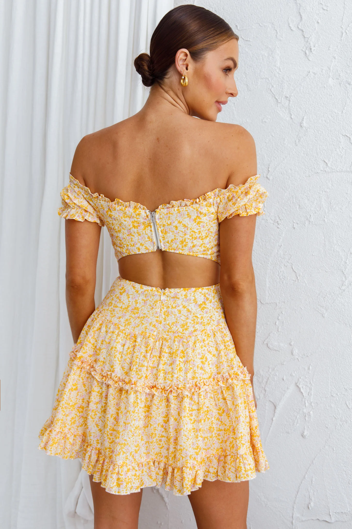 Run The World Off-Shoulder Mini Dress Floral Yellow - Seraphlike