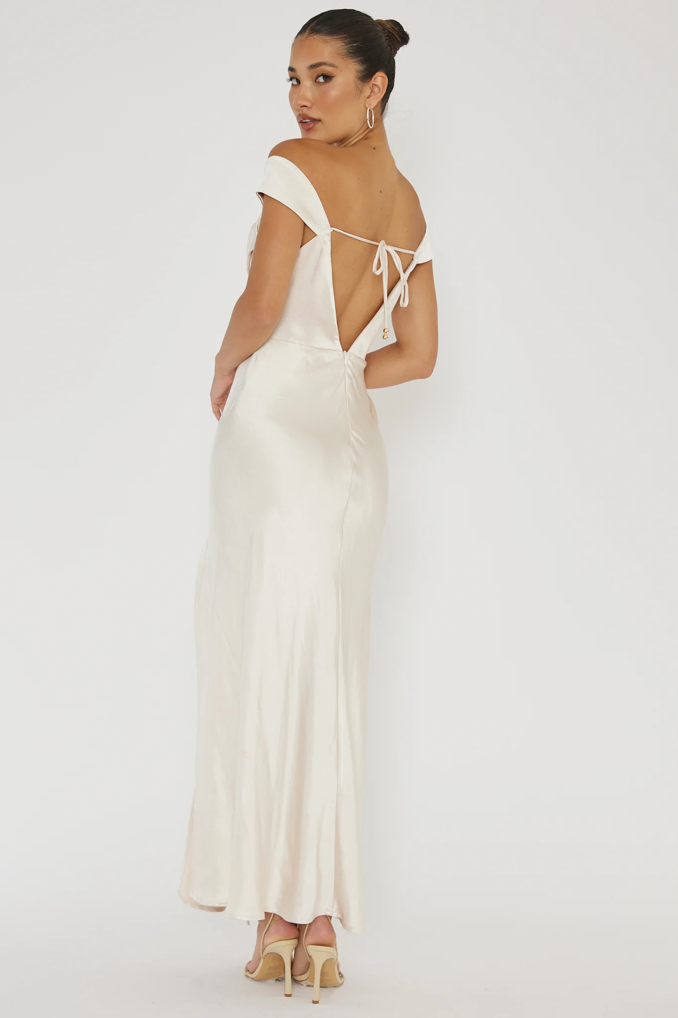 Lucinda Off-Shoulder V-Back Dress Champagne - Seraphlike
