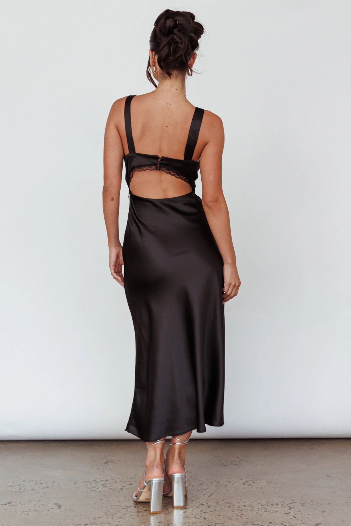 Nyah Lace Trim Midi Dress Black - Seraphlike